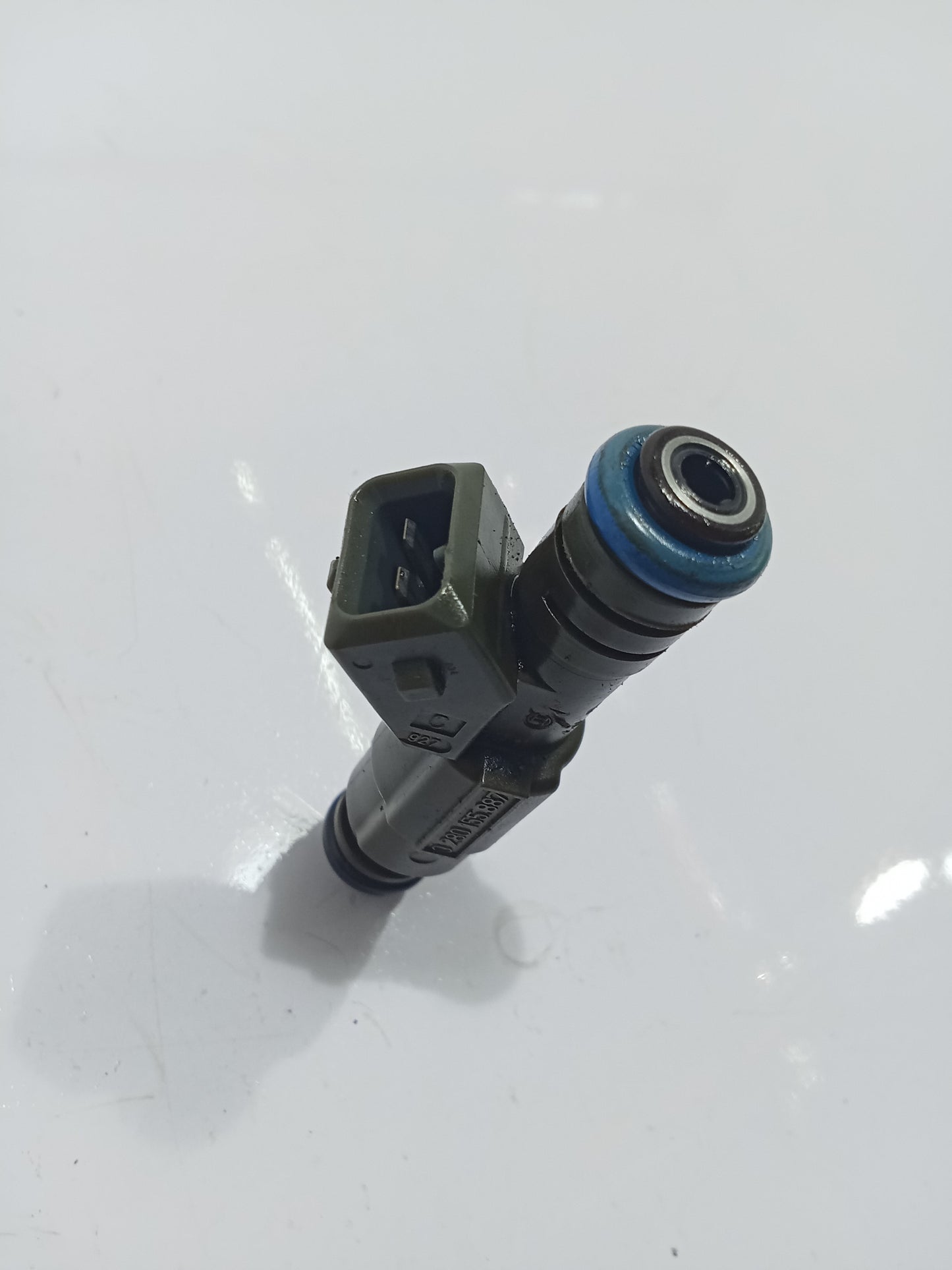 Ford Escape 2.0 1PC Injector GENUINE ORIGINAL SURPLUS
