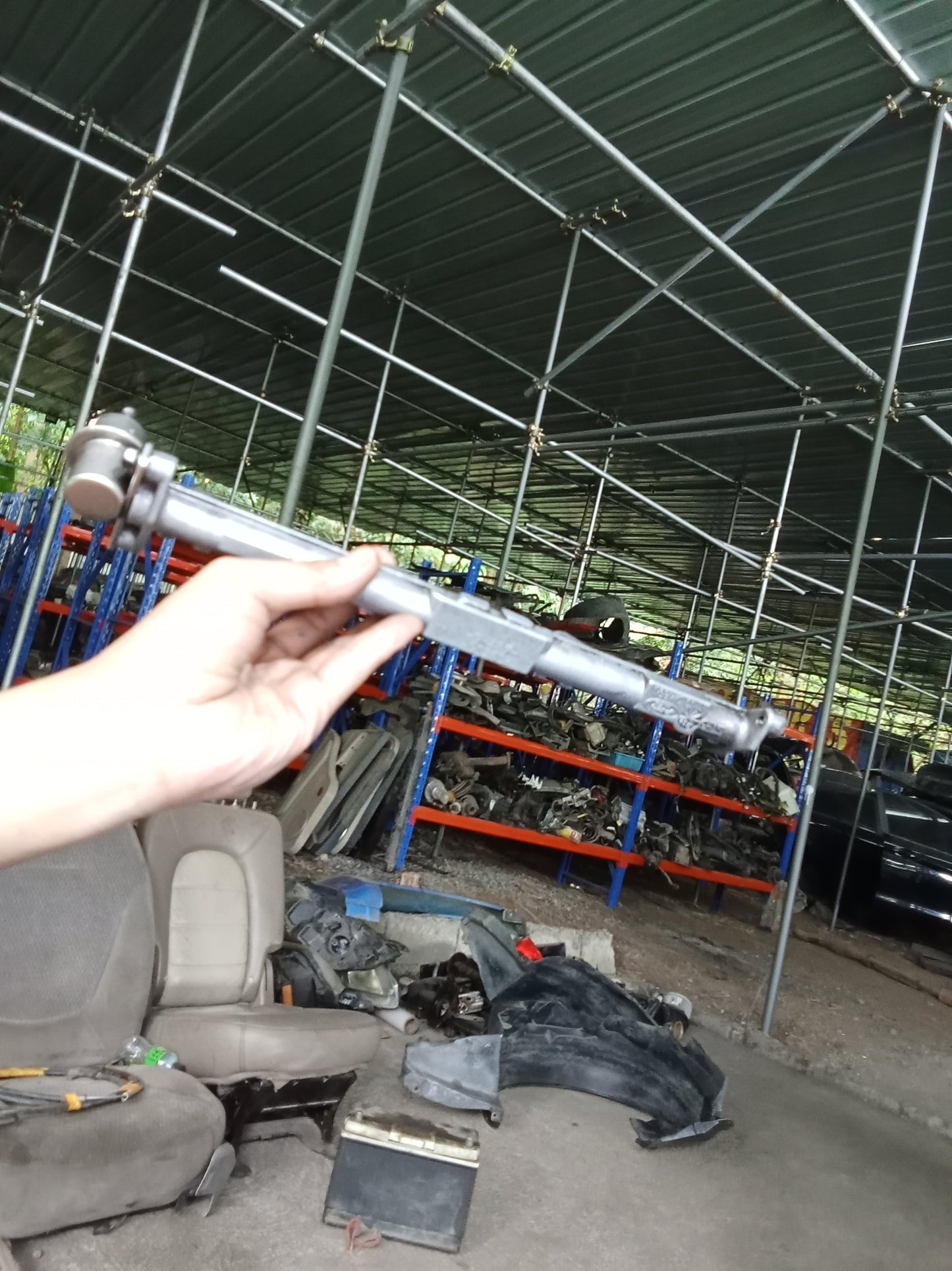 Ford Escape 2.0 Fuel Rail GENUINE ORIGINAL SURPLUS