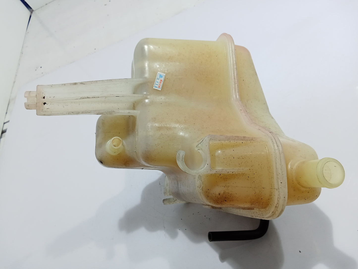 Ford Escape 2.0 Coolant Tank GENUINE ORIGINAL SURPLUS