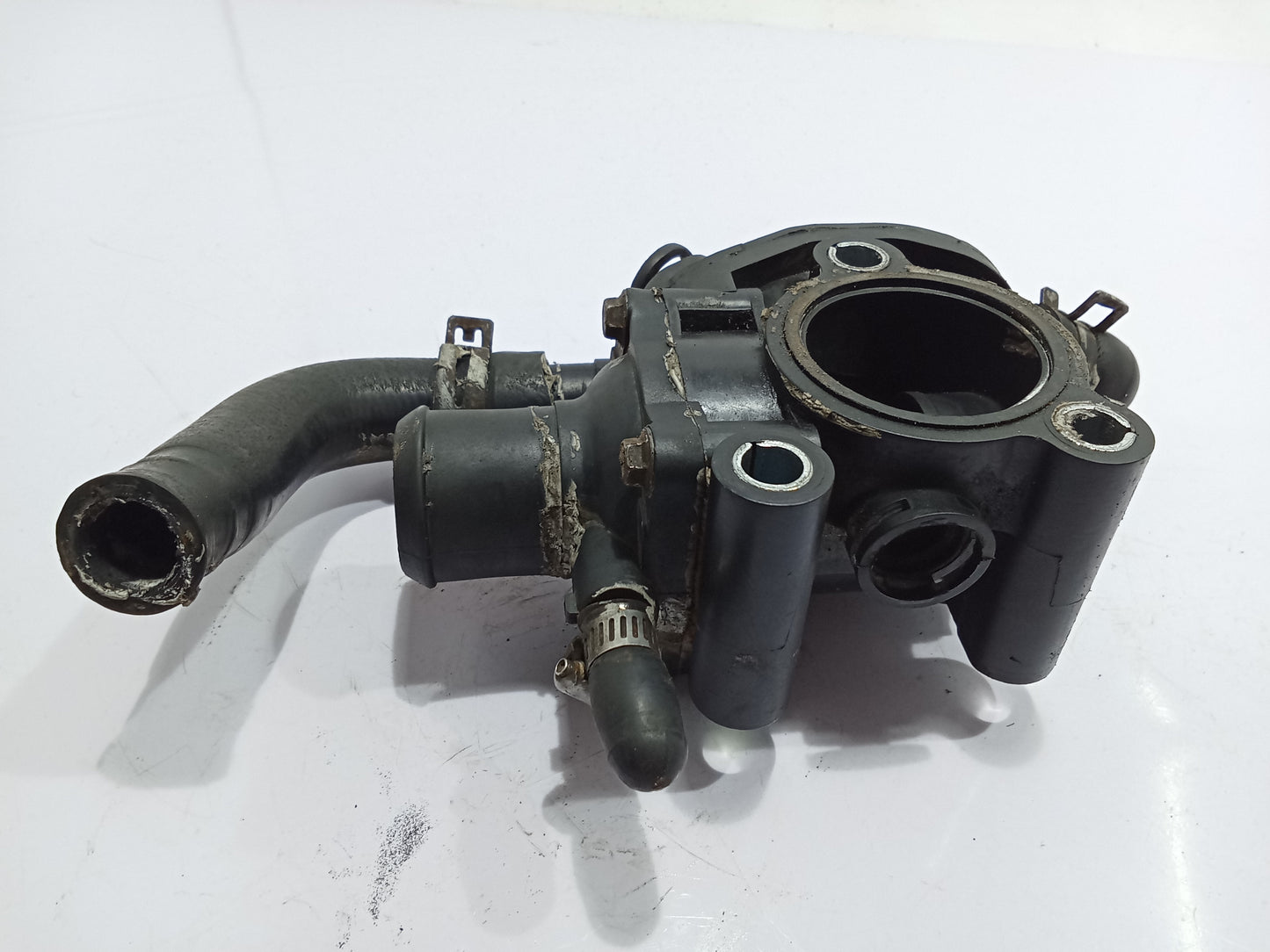 Ford Escape 2.0 Thermostat Housing GENUINE ORIGINAL SURPLUS