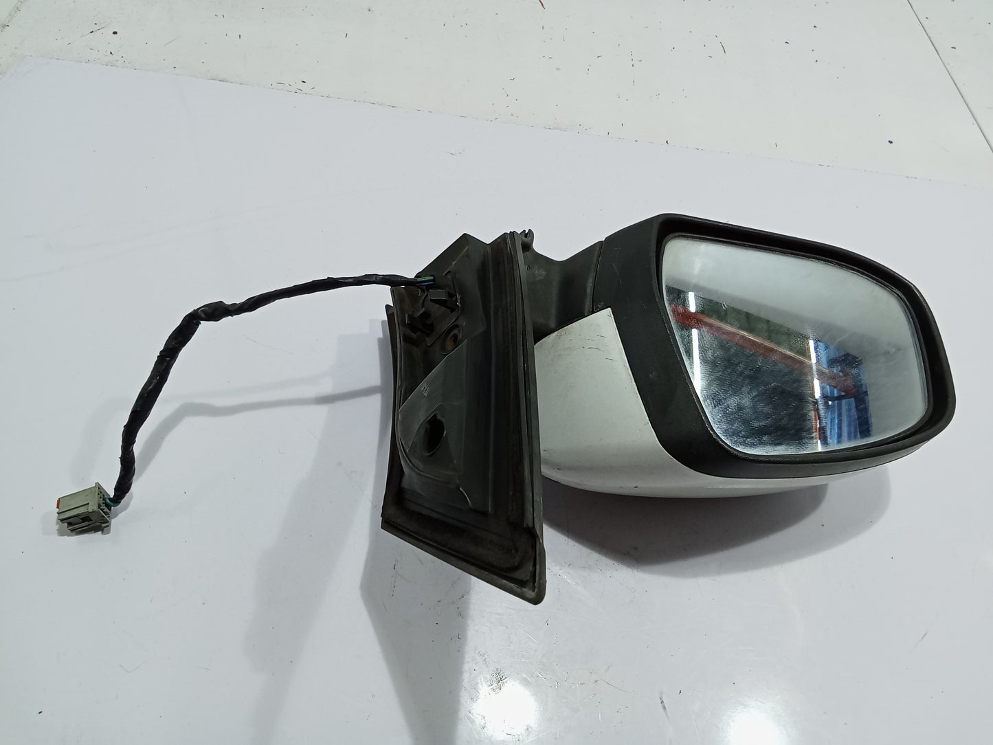 Ford Focus 2.0 Driver Side Mirror GENUINE ORIGINAL SURPLUS