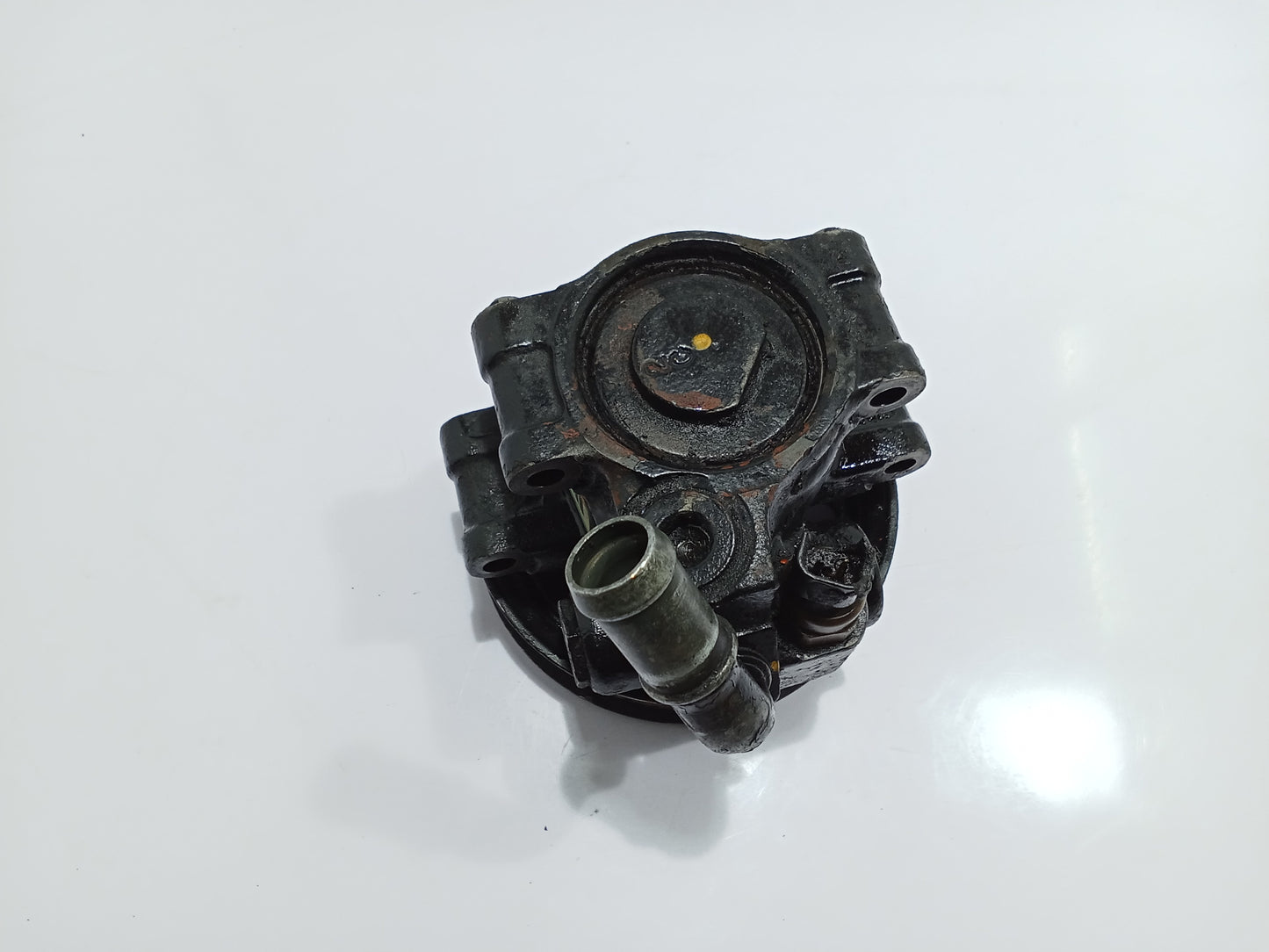 Ford Escape 2.0 Steering pump GENUINE ORIGINAL SURPLUS