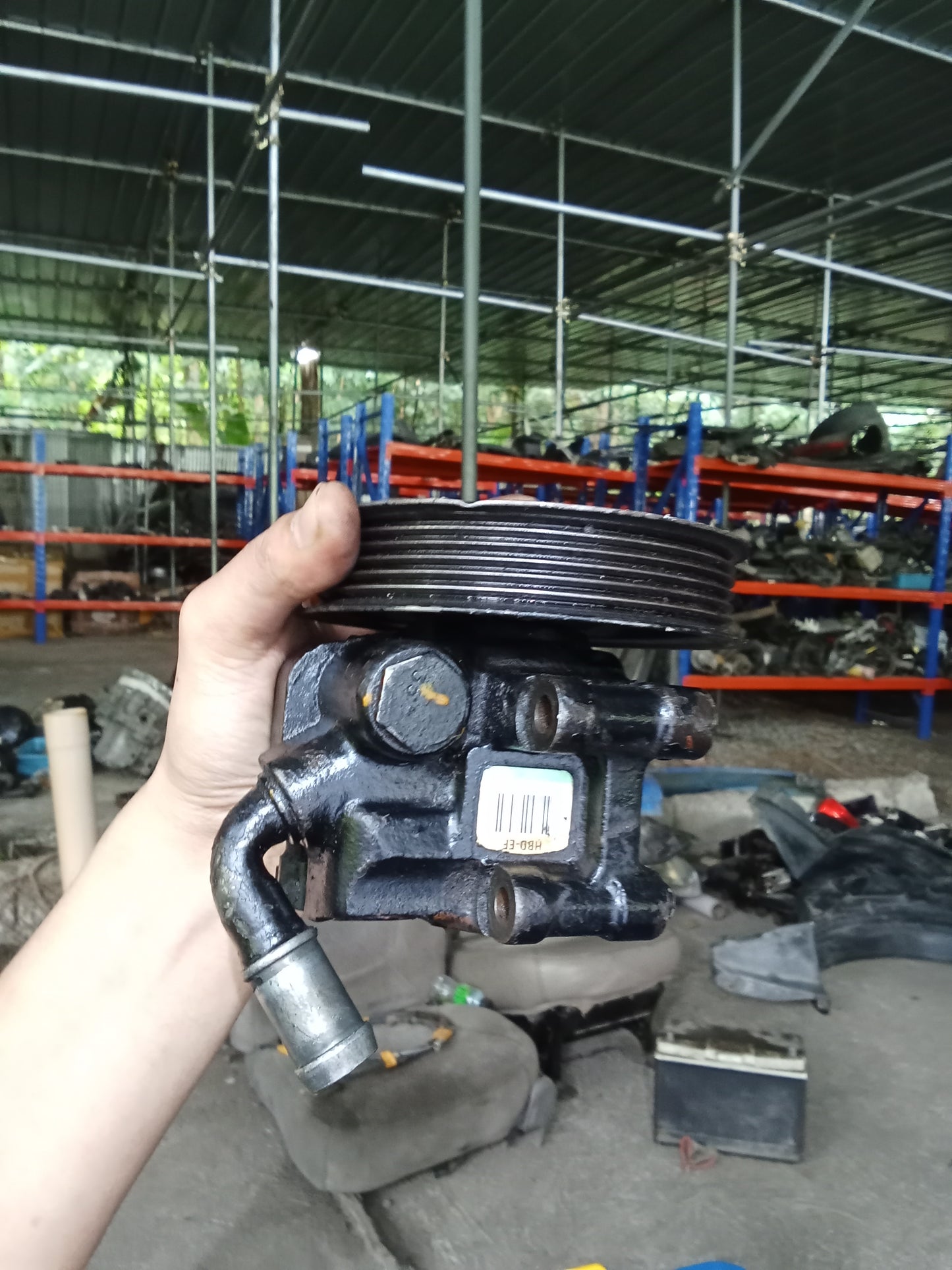 Ford Escape 2.0 Steering pump GENUINE ORIGINAL SURPLUS
