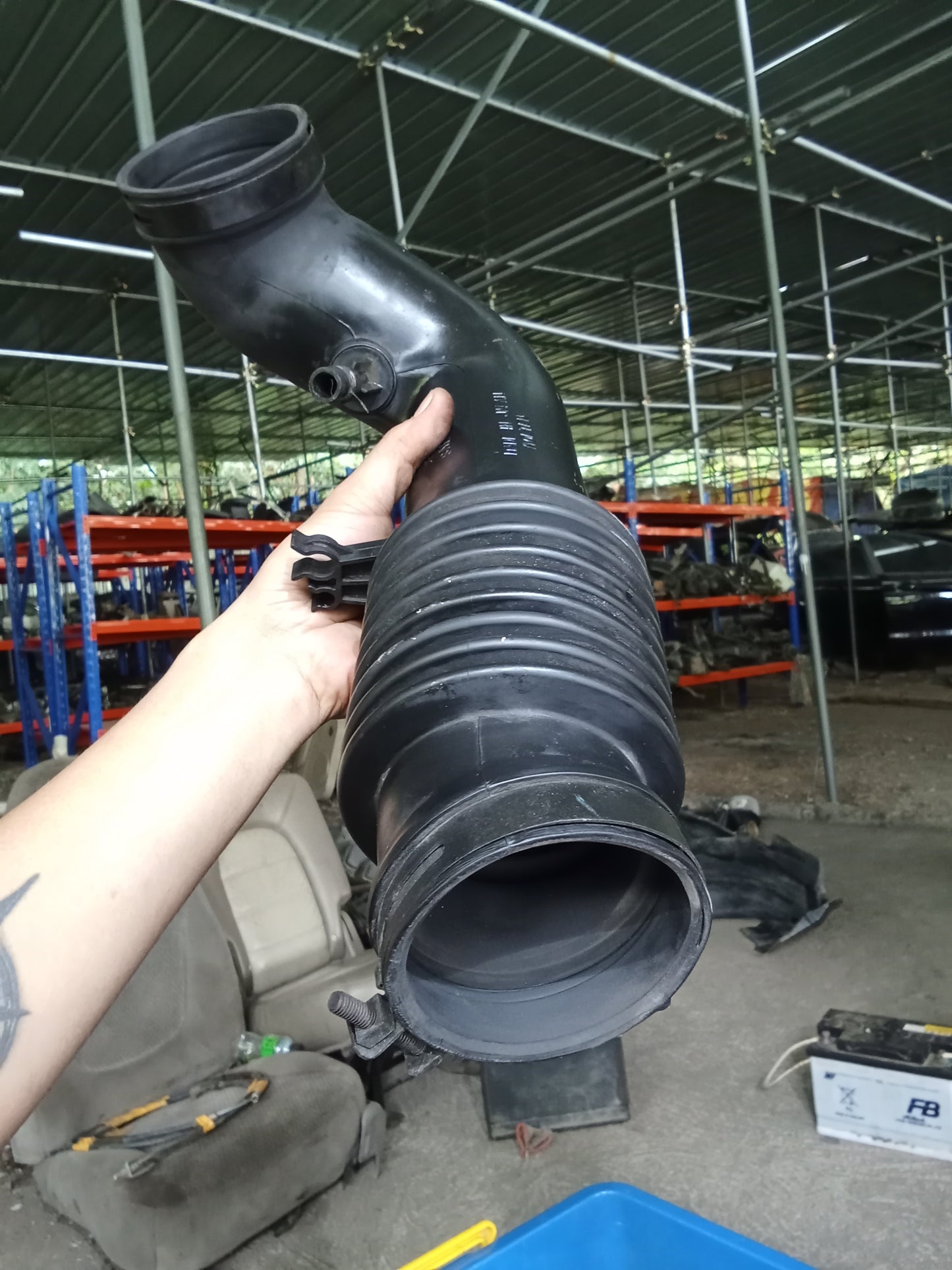 Ford Escape 2.0 Air Intake Hose GENUINE ORIGINAL SURPLUS