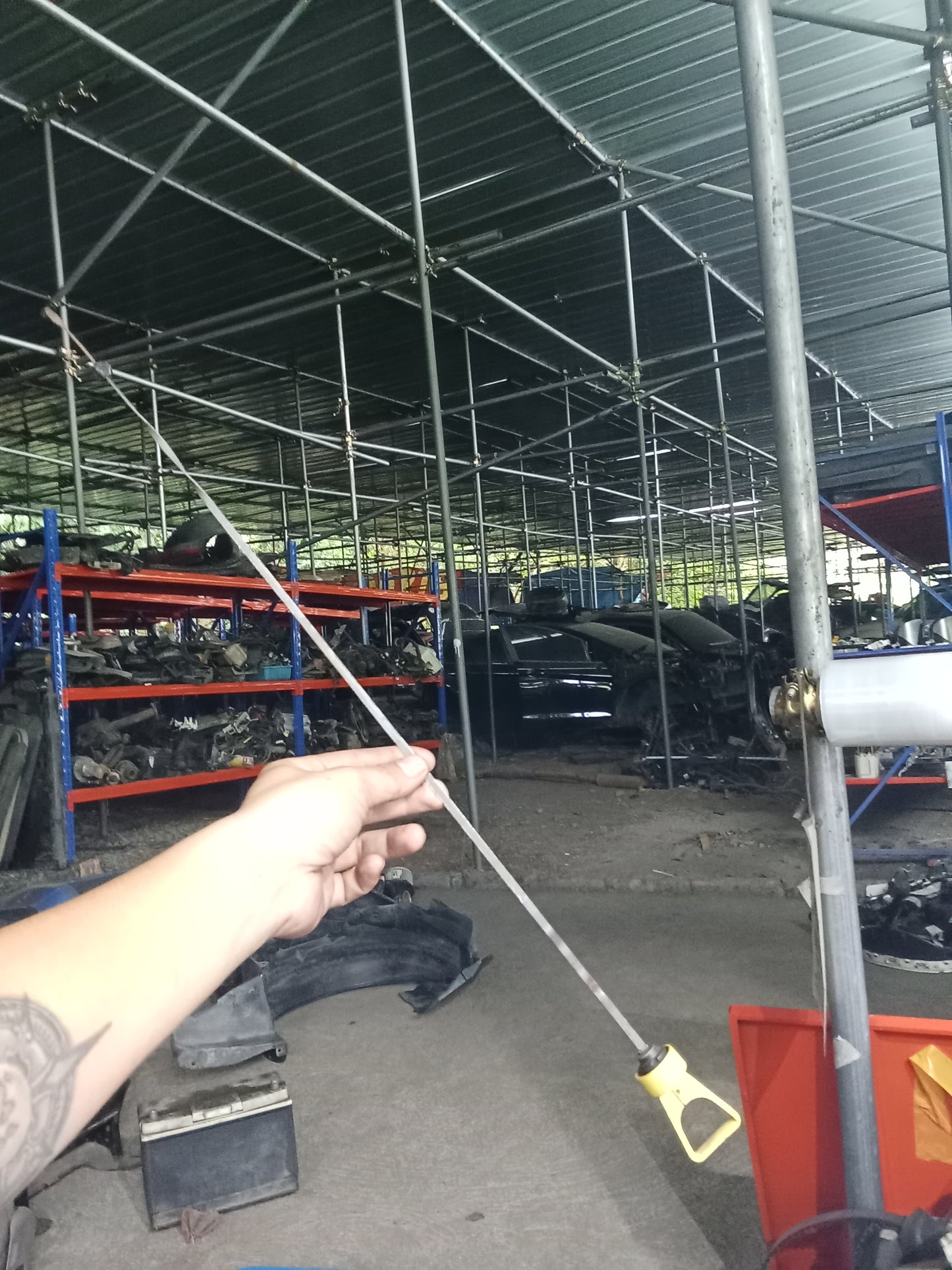 Ford Escape 2.0 Engine Dipstick GENUINE ORIGINAL SURPLUS