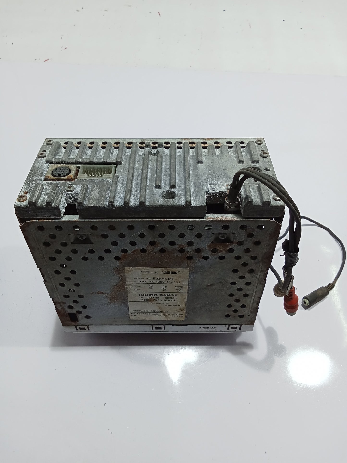 Ford Escape 2.0 Stereo GENUINE ORIGINAL SURPLUS