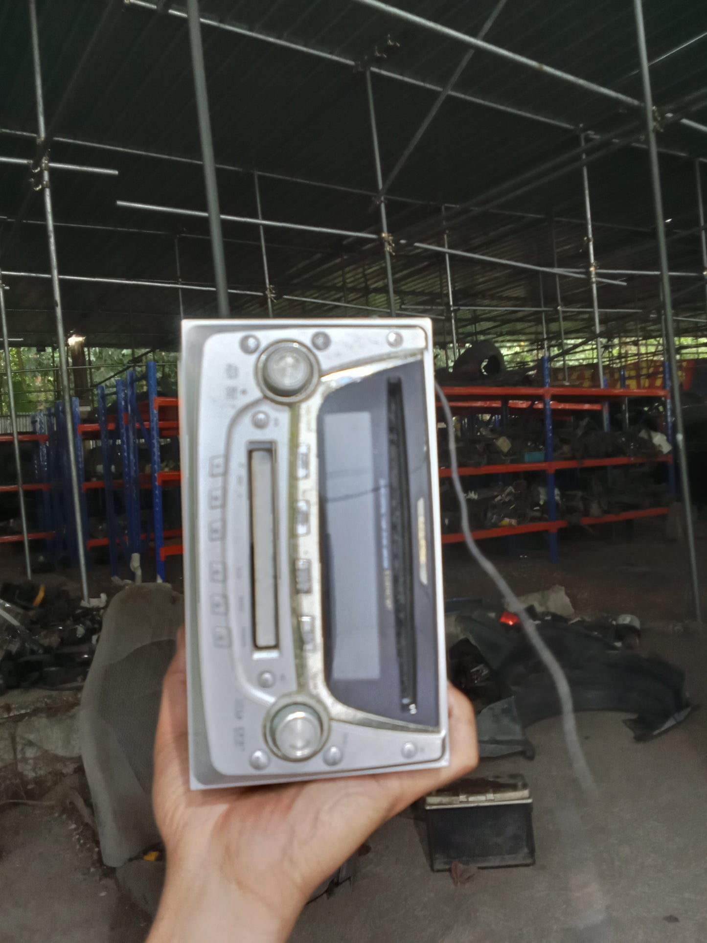 Ford Escape 2.0 Stereo GENUINE ORIGINAL SURPLUS