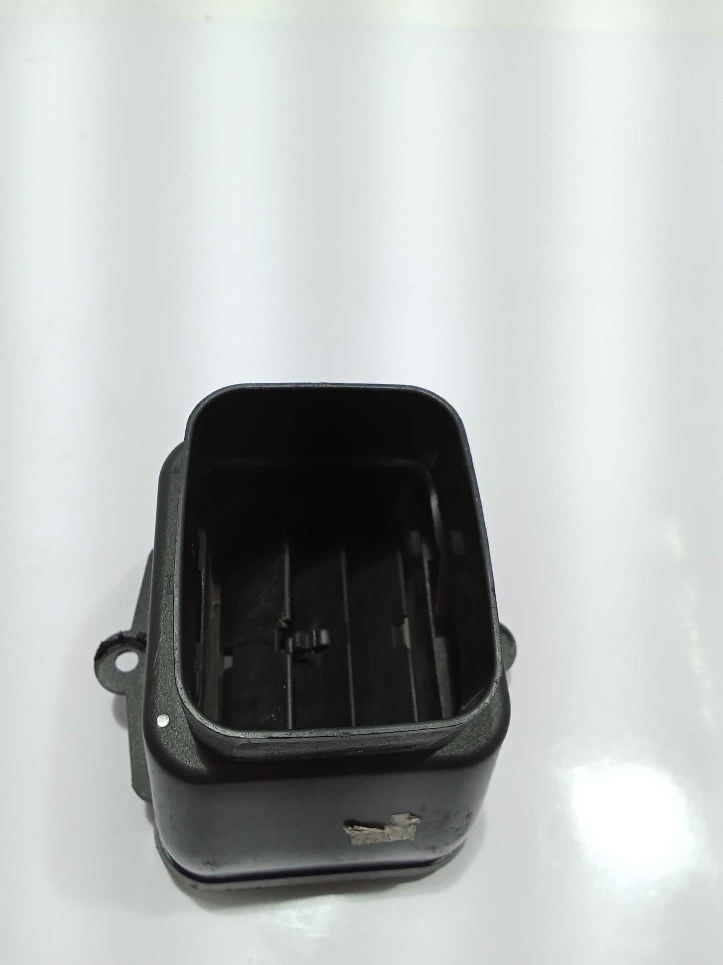 Ford Escape 2.0 Aircon Louver GENUINE ORIGINAL SURPLUS