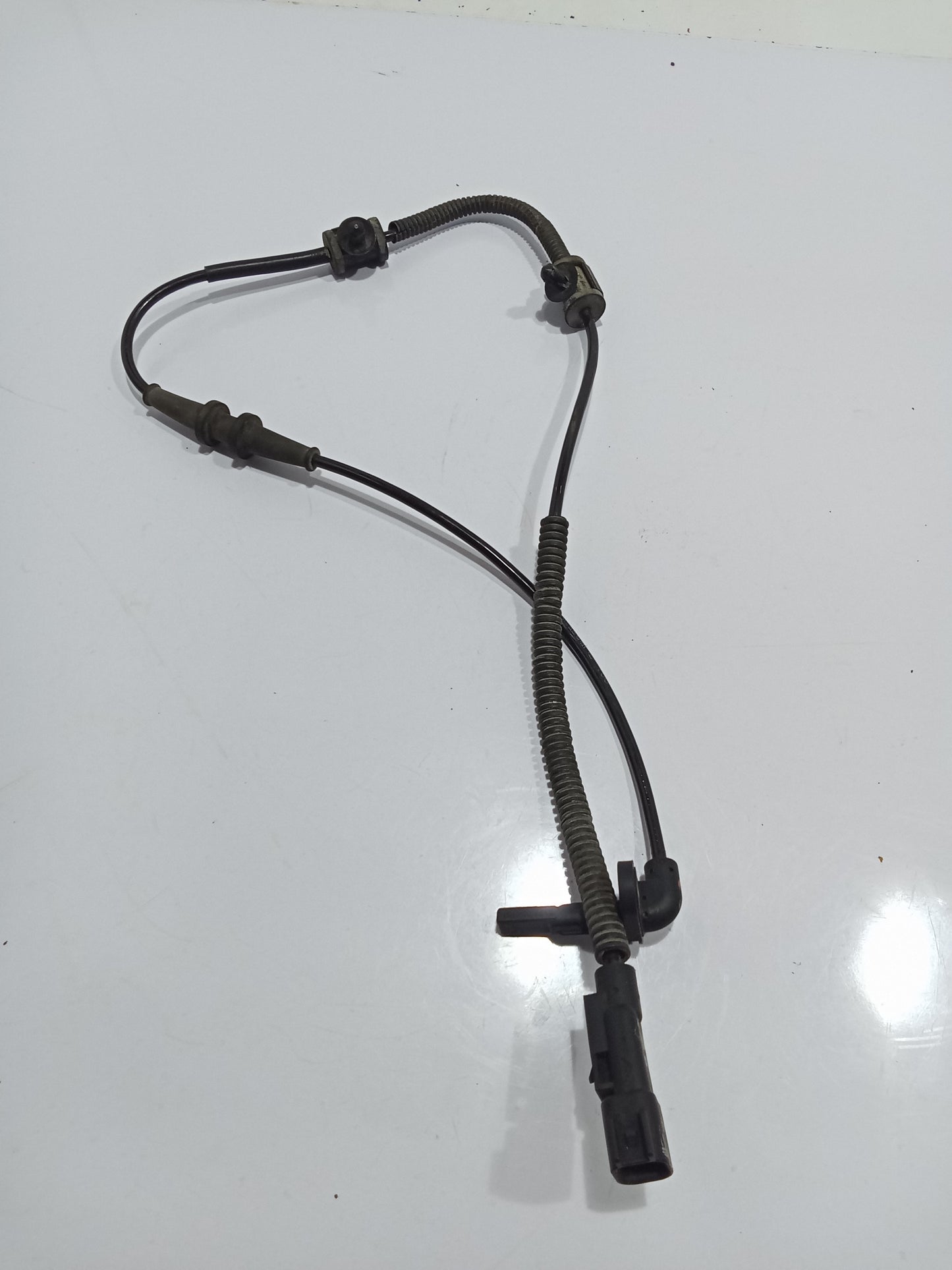 Ford Escape 2.0 ABS Sensor GENUINE ORIGINAL SURPLUS