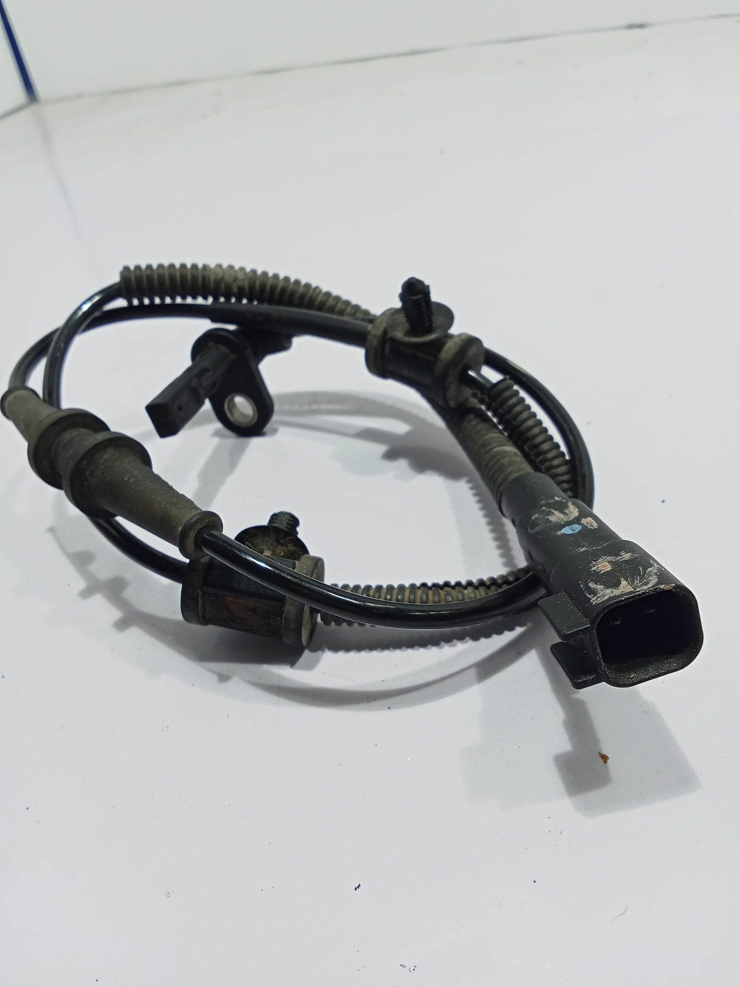 Ford Escape 2.0 ABS Sensor GENUINE ORIGINAL SURPLUS