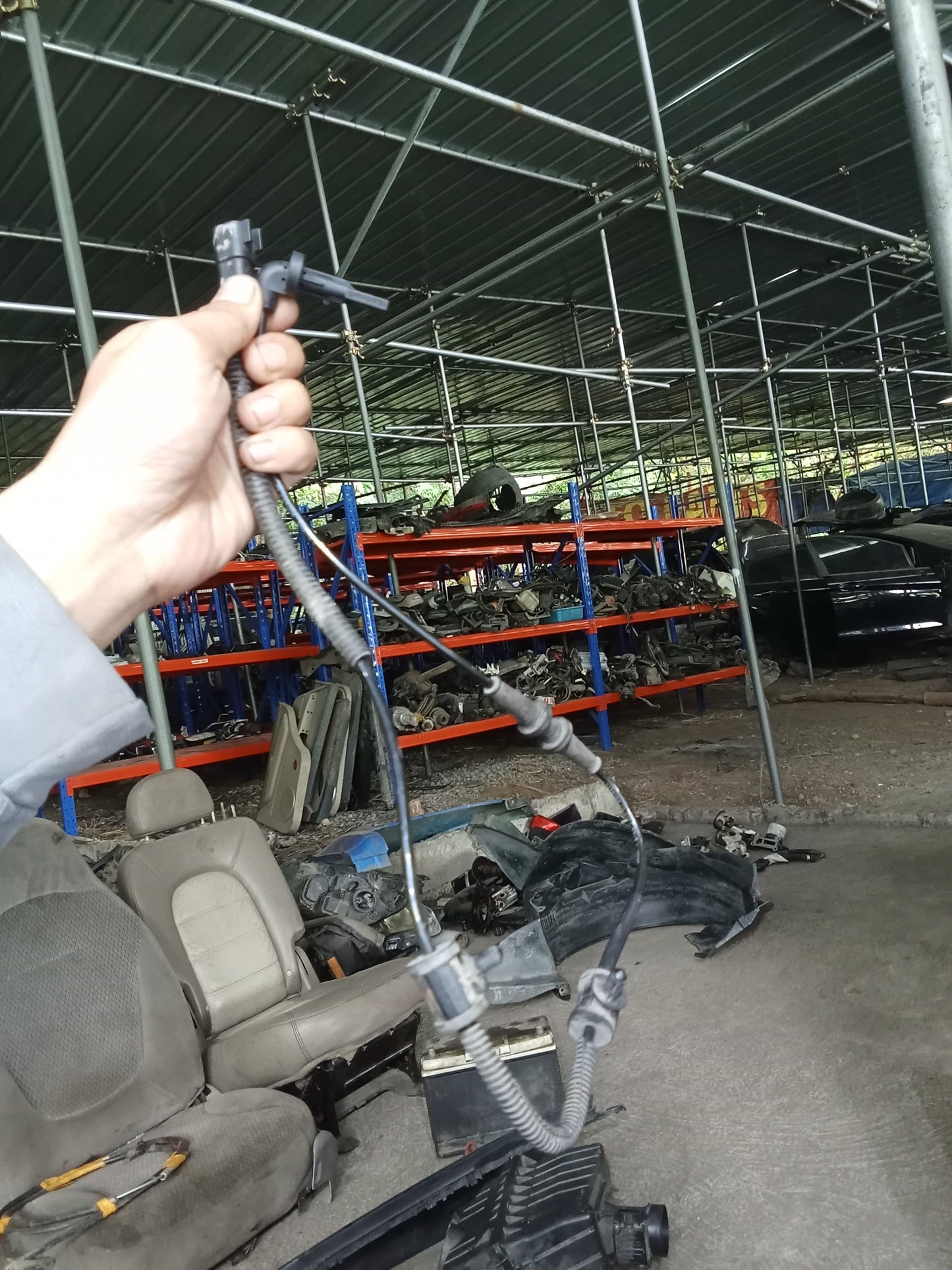 Ford Escape 2.0 ABS Sensor GENUINE ORIGINAL SURPLUS