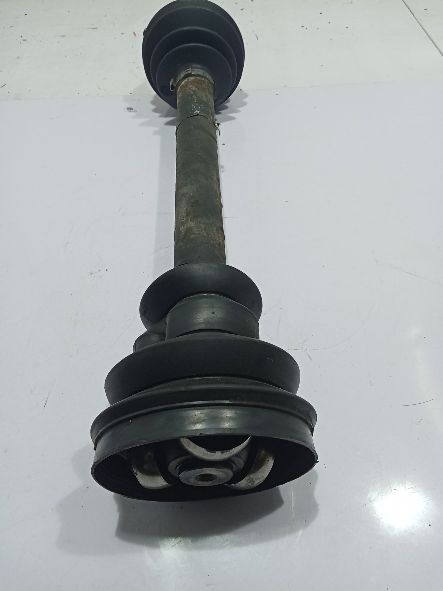 Ford Explorer 2005 Eddie Bauer Passenger Side CV Joint GENUINE ORIGINAL SURPLUS