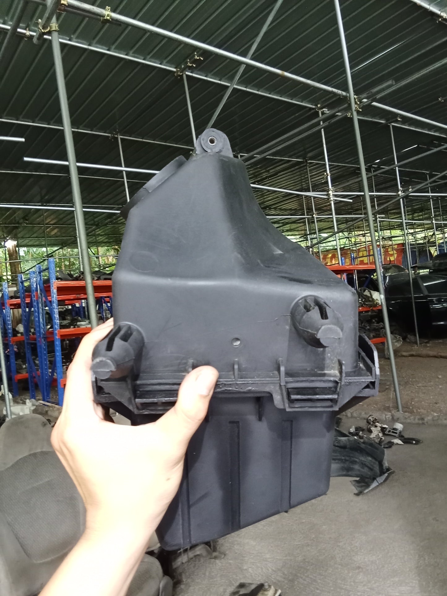 Ford Escape 2.0 Air Box Housing GENUINE ORIGINAL SURPLUS