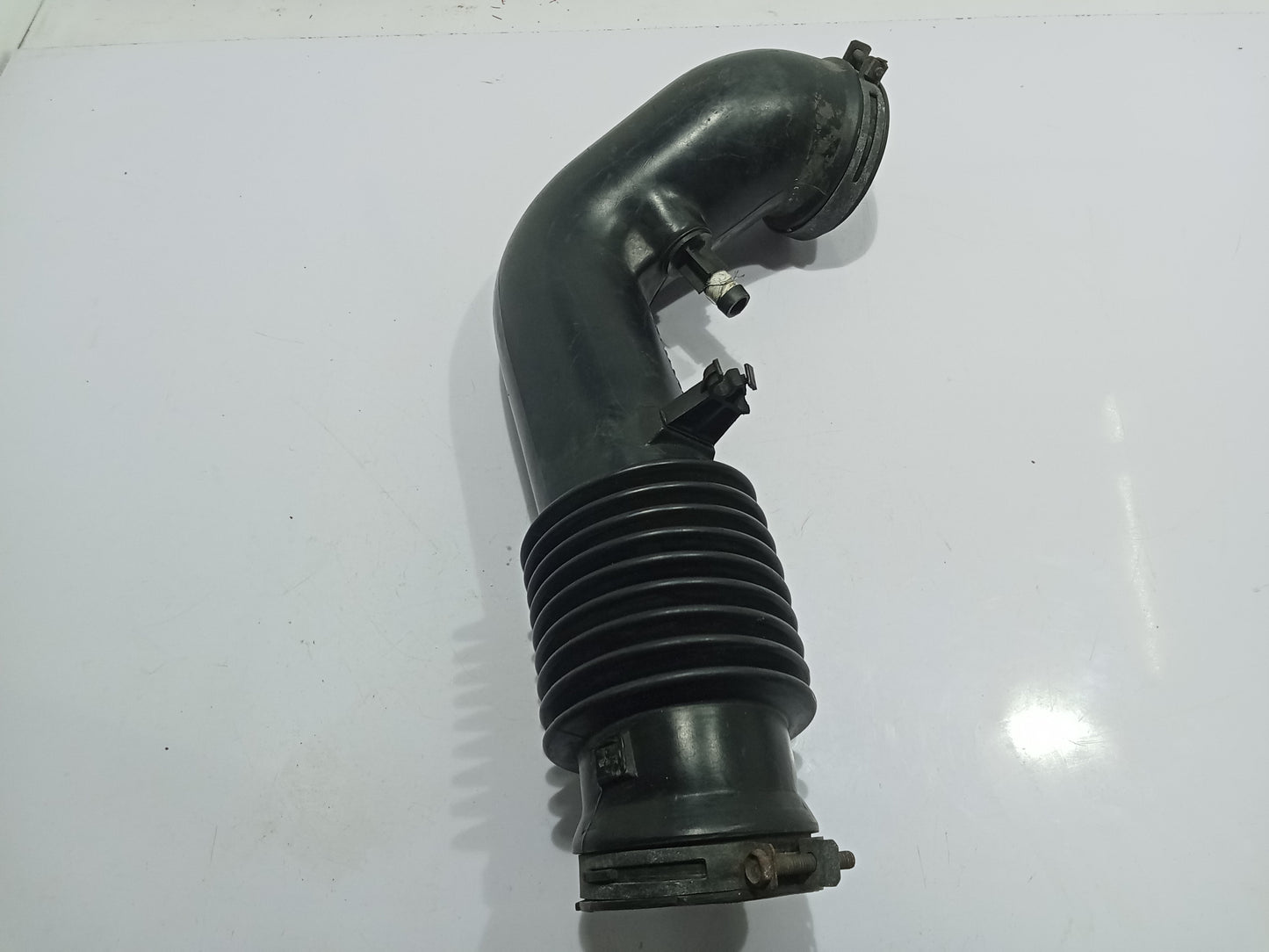 Ford Escape 2.0 Air Intake Hose GENUINE ORIGINAL SURPLUS