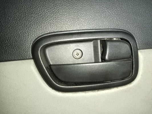 Accent Diesel 2010 Inner Door Handle Rear Passenger Side