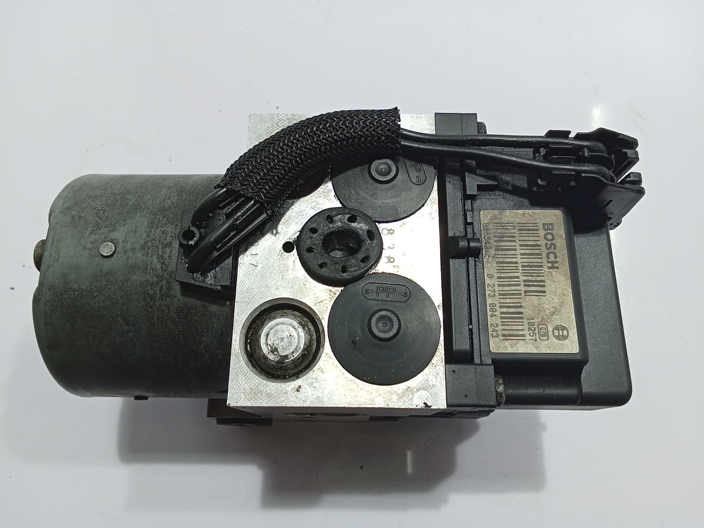 Nissan Exalta 2004 BOSCH 273 004 243 Anti Lock Control System (ABS) Module GENUINE ORIGINAL SURPLUS