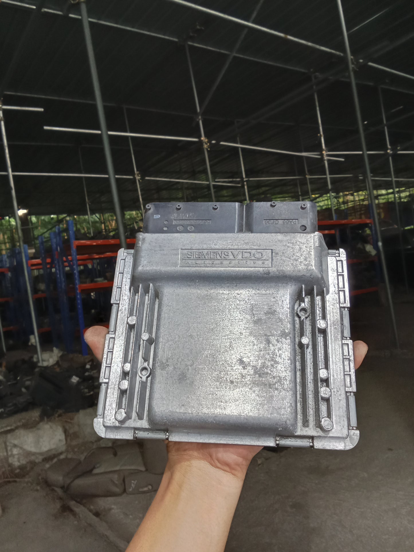 Ford Focus 2.0 2007 - 2014 5M5P-12B565-BG  S/N 60410004 Engine Computer Box (ECU) GENUINE ORIGINAL SURPLUS