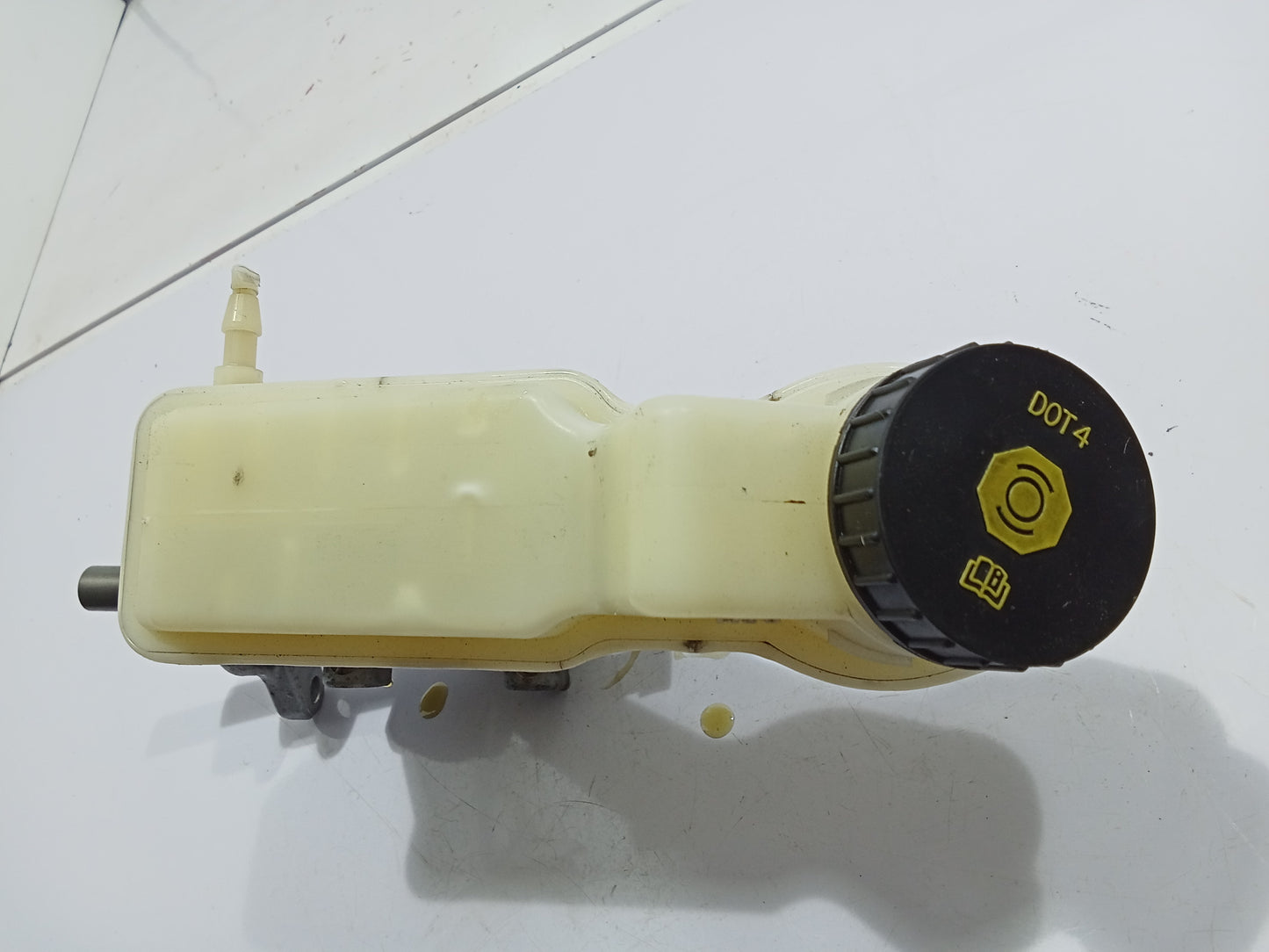 Chevrolet Spin 2015 Brake Master GENUINE ORIGINAL SURPLUS