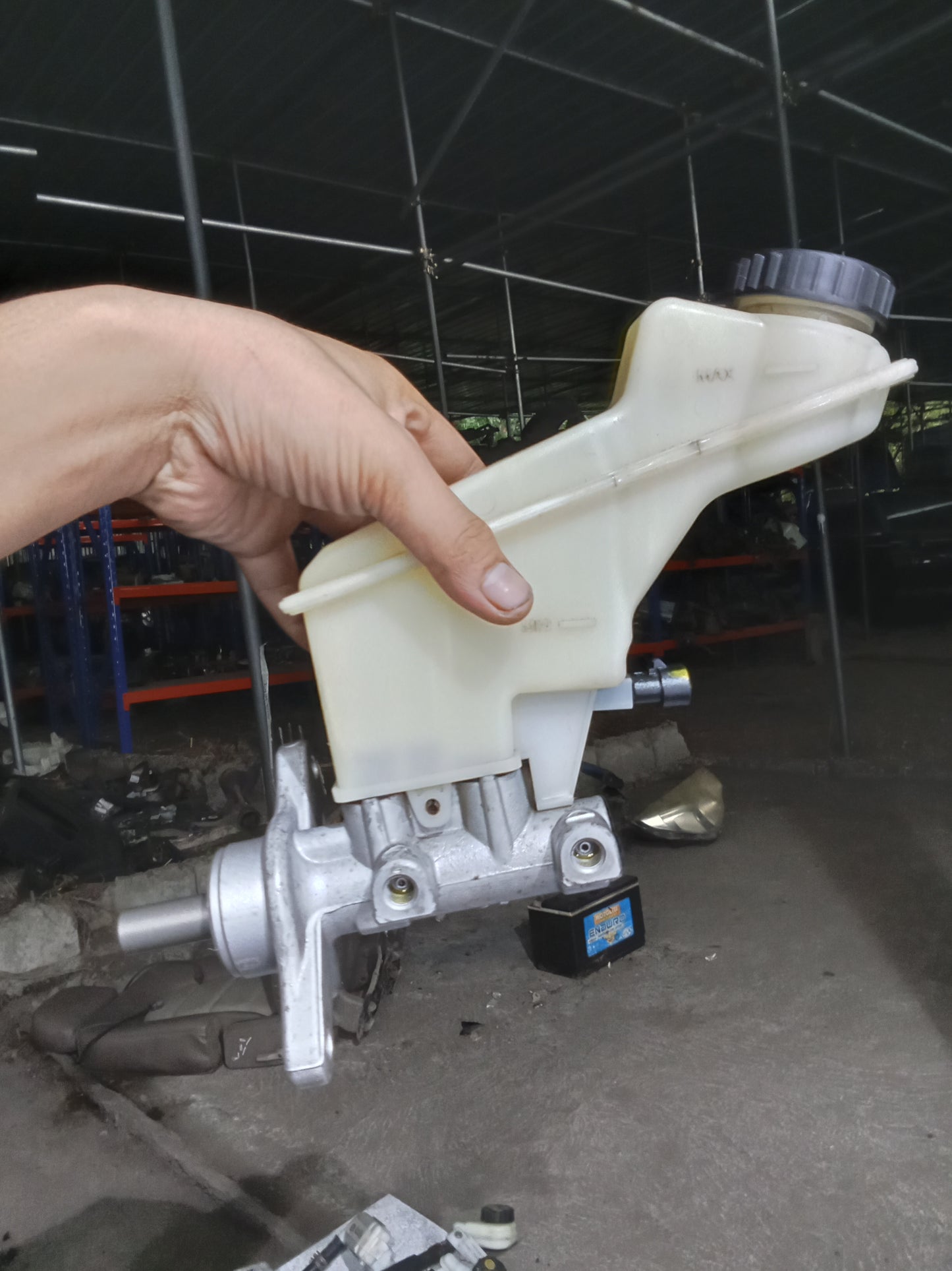 Chevrolet Spin 2015 Brake Master GENUINE ORIGINAL SURPLUS