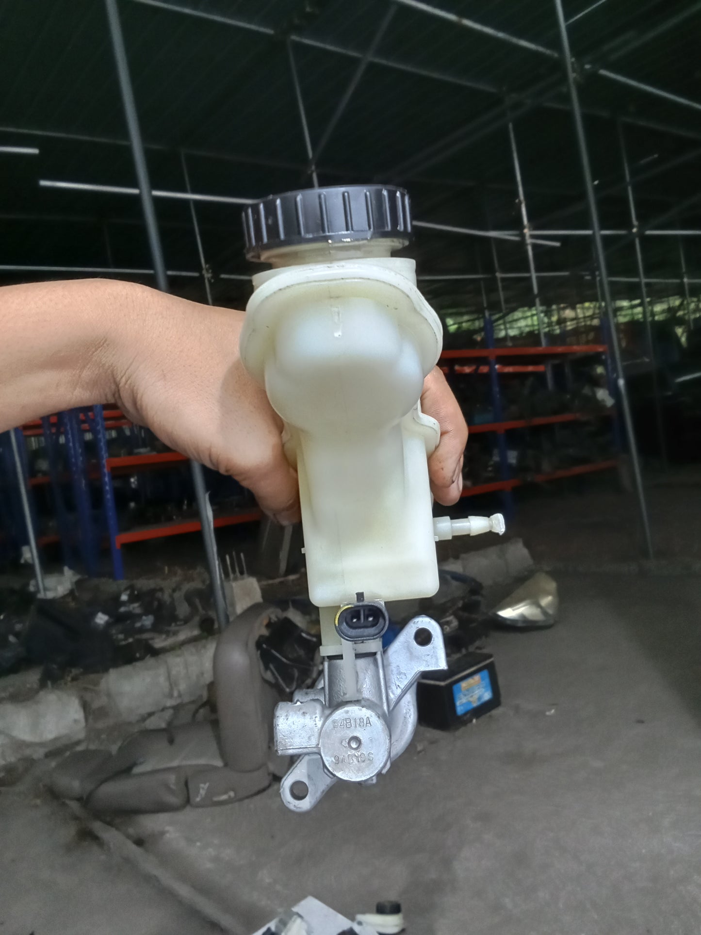 Chevrolet Spin 2015 Brake Master GENUINE ORIGINAL SURPLUS
