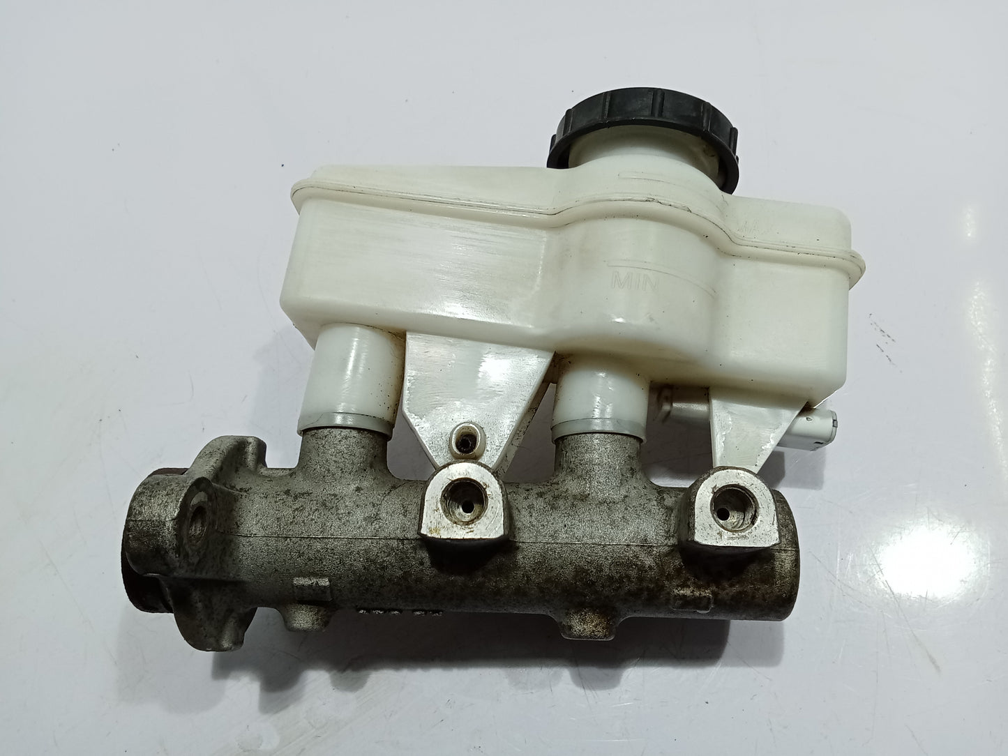 Nissan Navara Brake Master GENUINE ORIGINAL SURPLUS