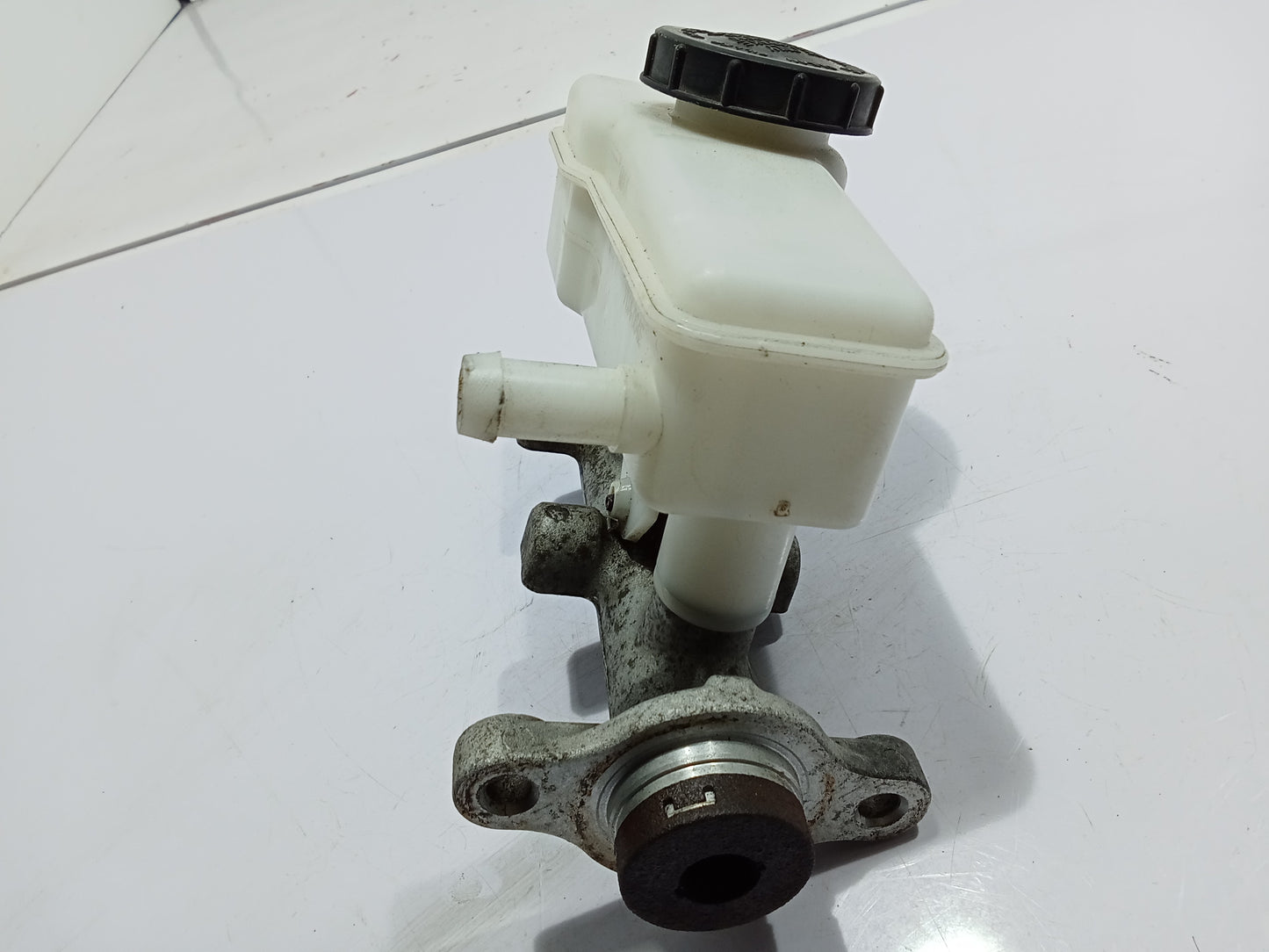 Nissan Navara Brake Master GENUINE ORIGINAL SURPLUS