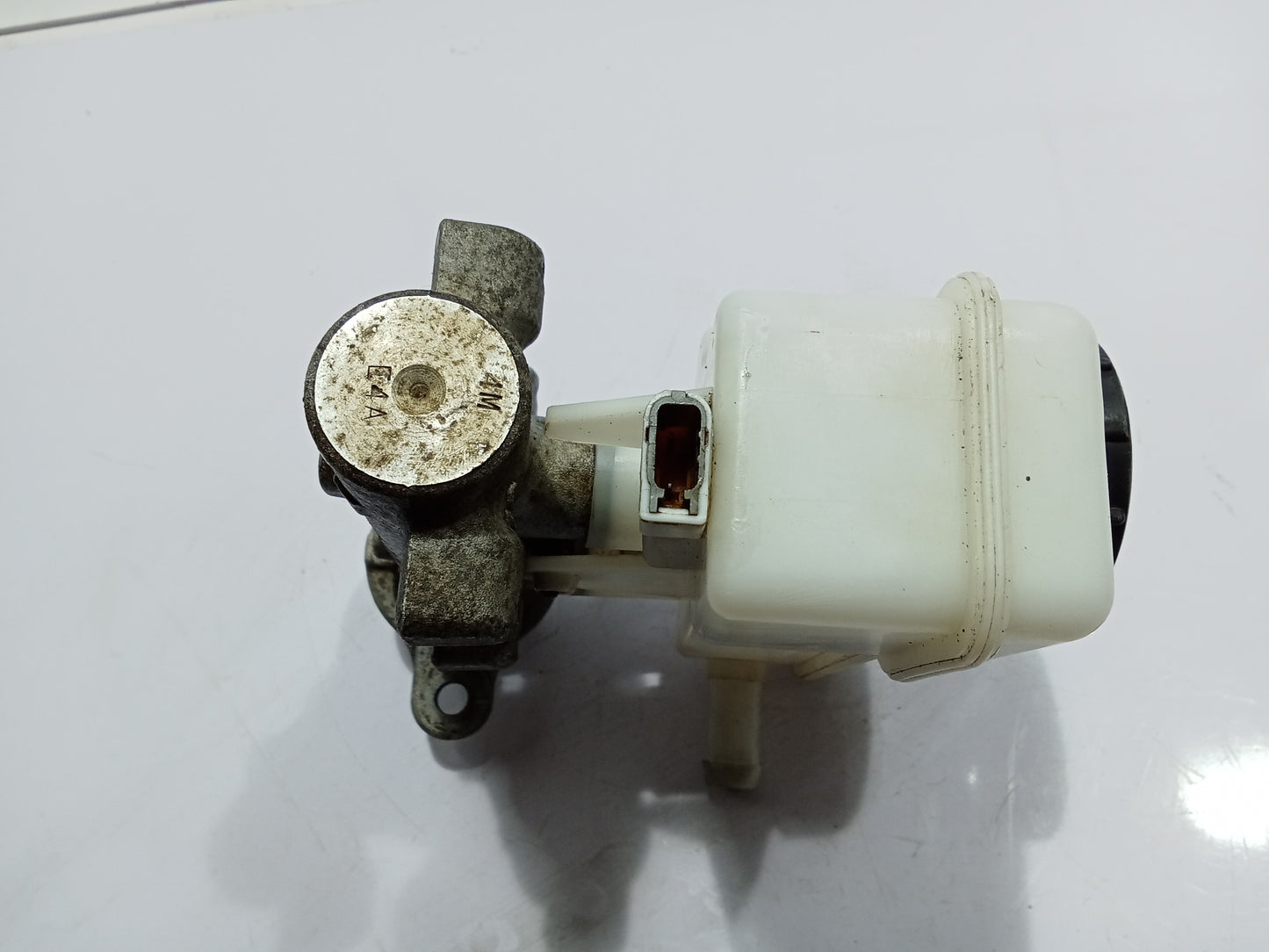 Nissan Navara Brake Master GENUINE ORIGINAL SURPLUS