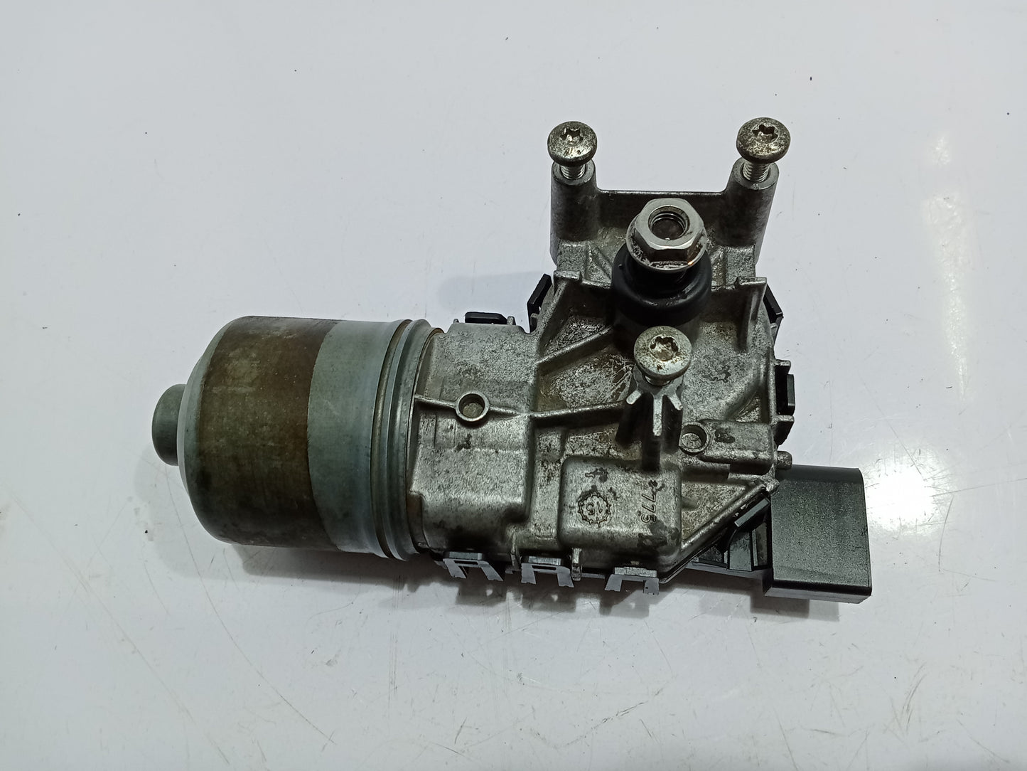Ford Fiesta 1.5 2015 Wiper Motor GENUINE ORIGINAL SURPLUS