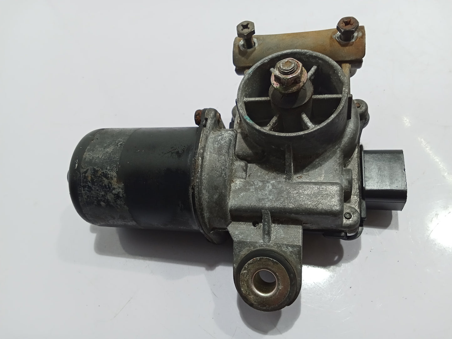 Chevrolet Optra 1.6 Wiper Motor GENUINE ORIGINAL SURPLUS