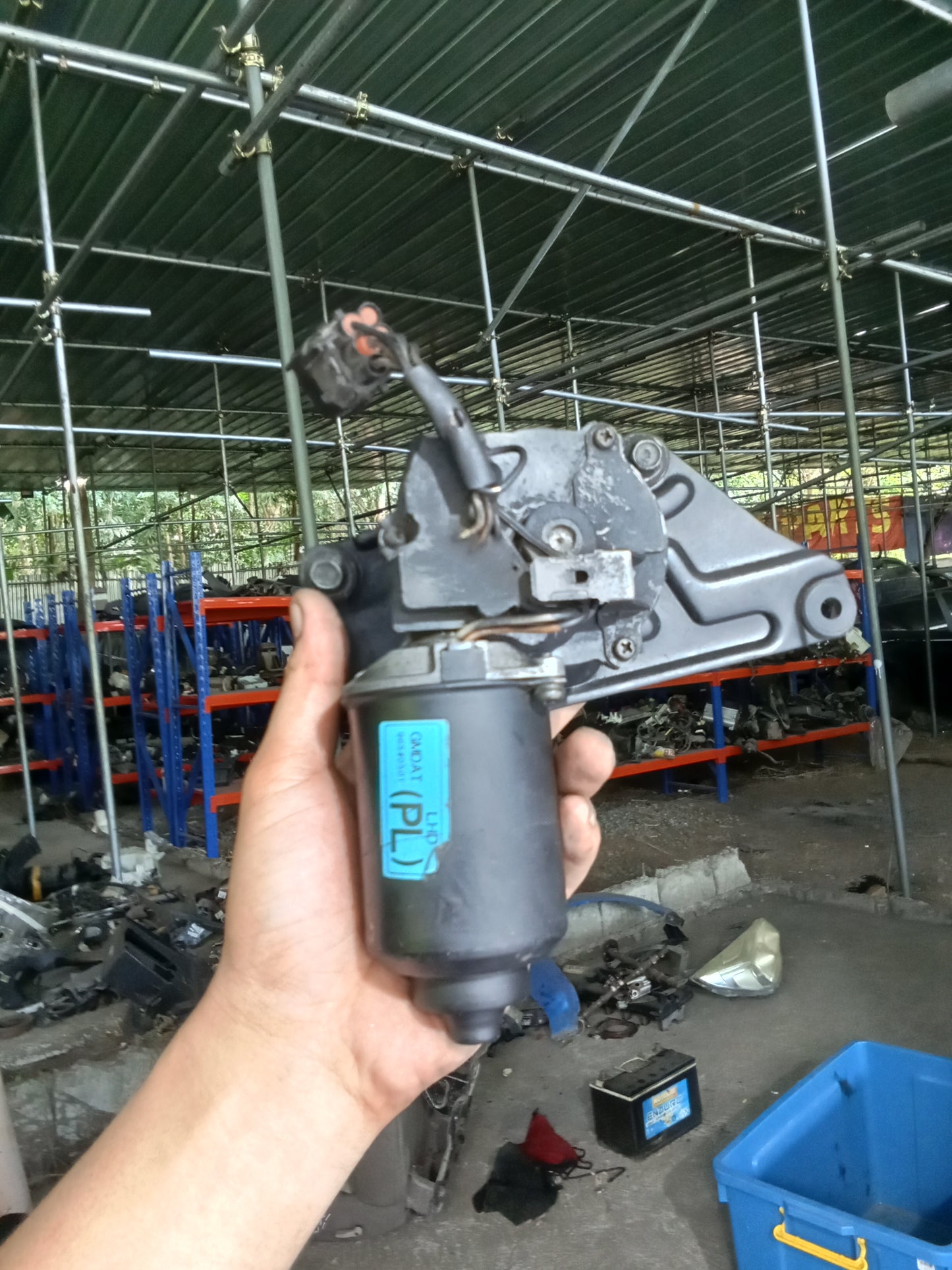 Chevrolet Optra 1.6 Wiper Motor GENUINE ORIGINAL SURPLUS