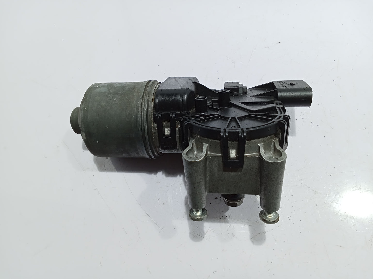 Ford Fiesta 1.6 2015 Wiper Motor GENUINE ORIGINAL SURPLUS