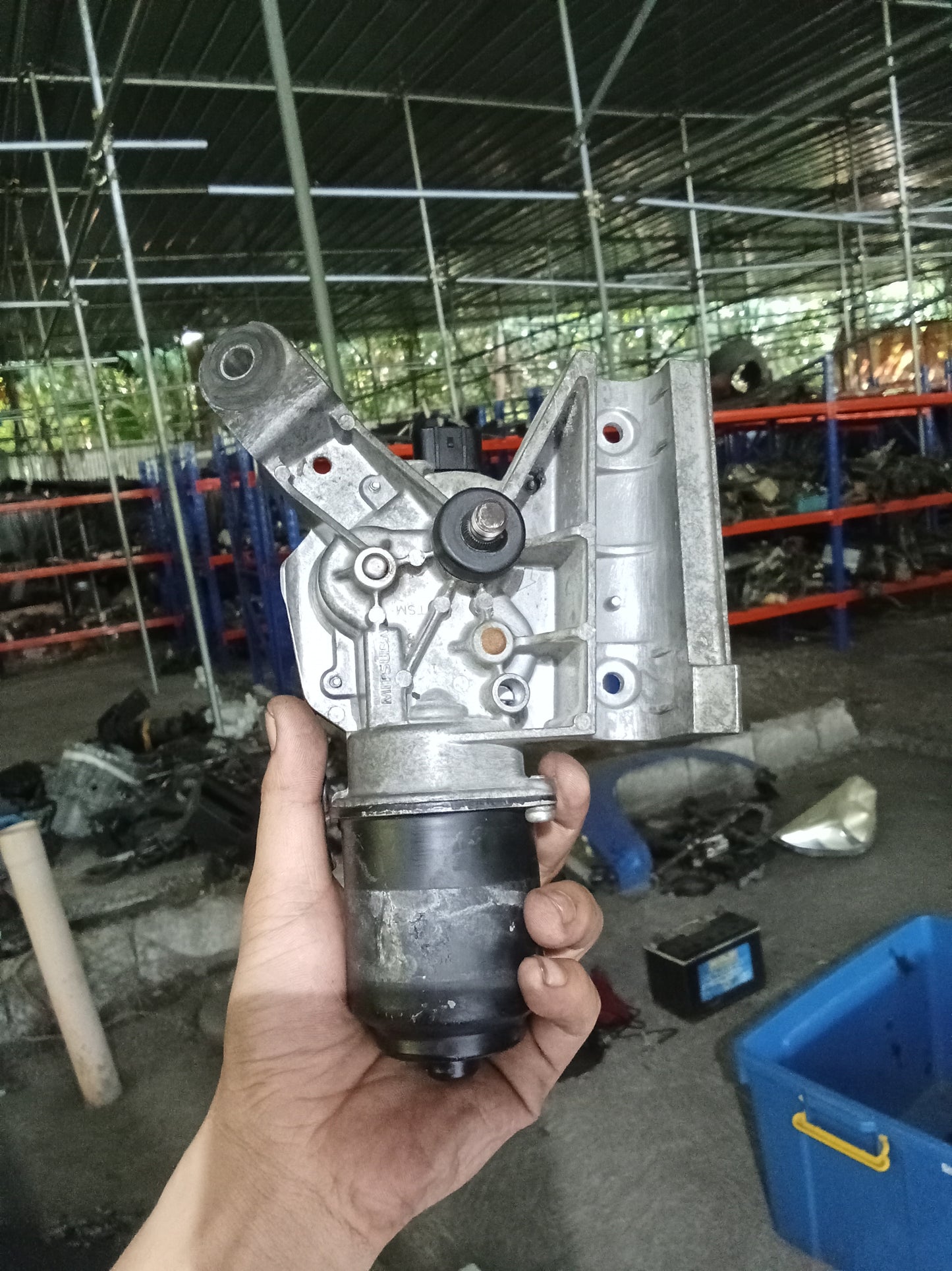 Nissan Navara Wiper Motor GENUINE ORIGINAL SURPLUS