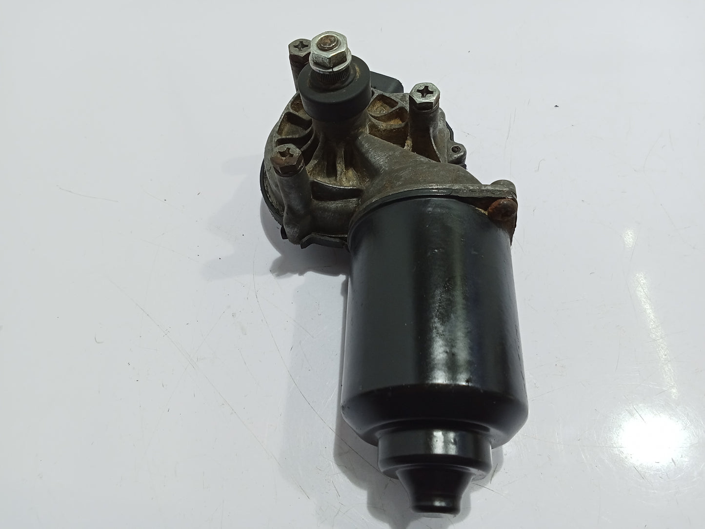 Hyundai Accent 2015 Wiper Motor GENUINE ORIGINAL SURPLUS