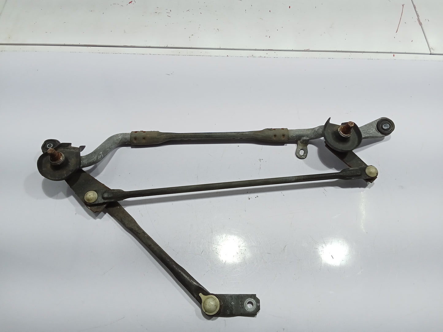 Toyota Vios Wiper Linkage GENUINE ORIGINAL SURPLUS
