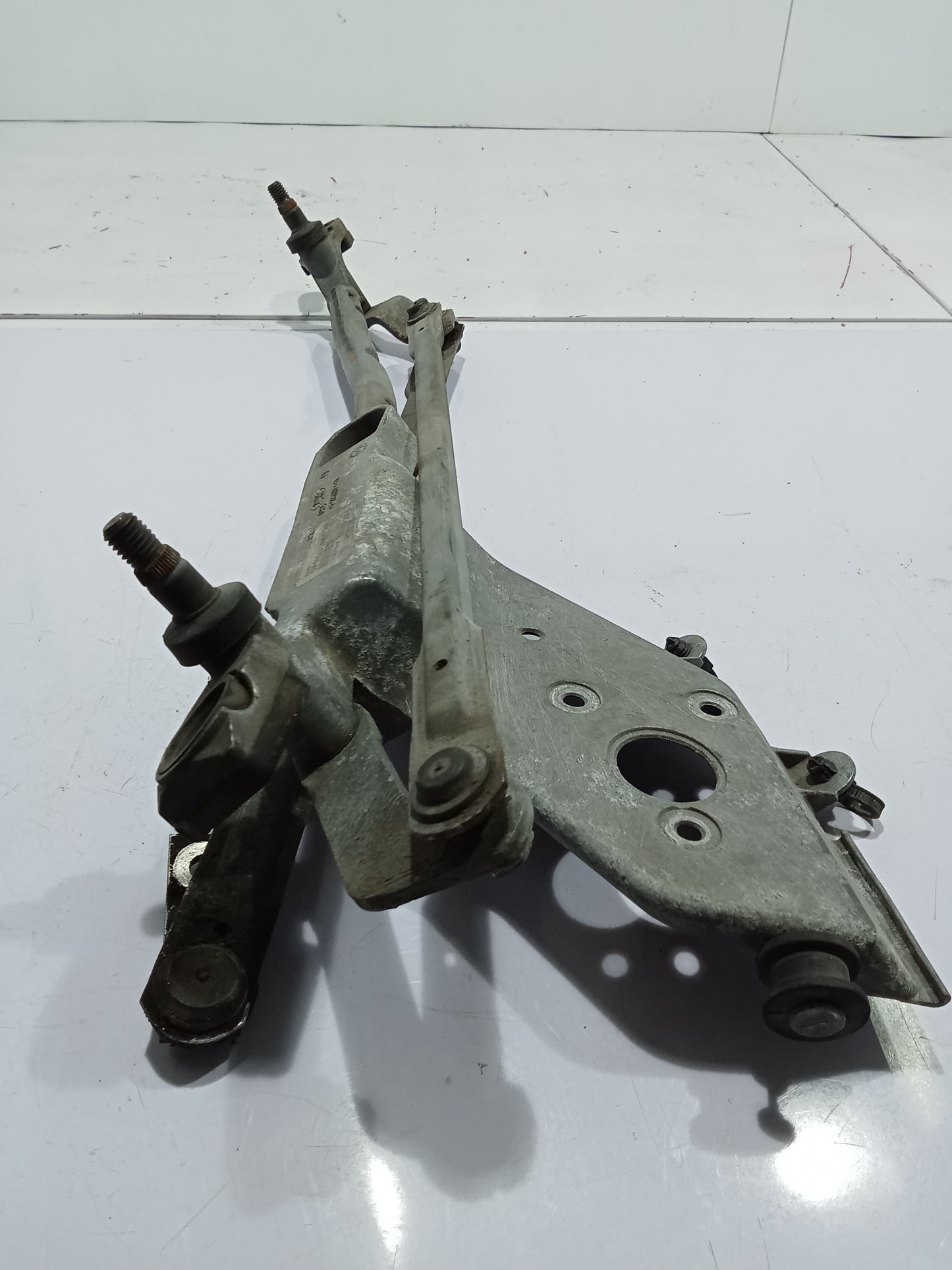 Ford Fiesta 1.5 2015 Wiper Linkage GENUINE ORIGINAL SURPLUS