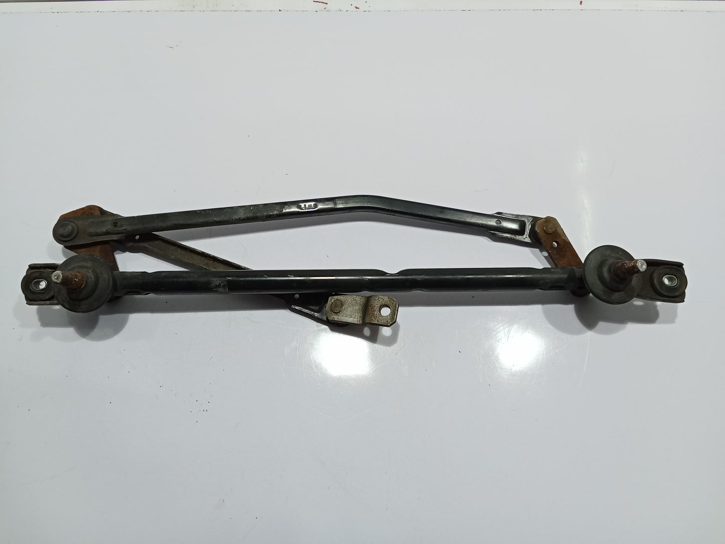 Hyundai Tucson 2004 Gas Wiper Linkage GENUINE ORIGINAL SURPLUS