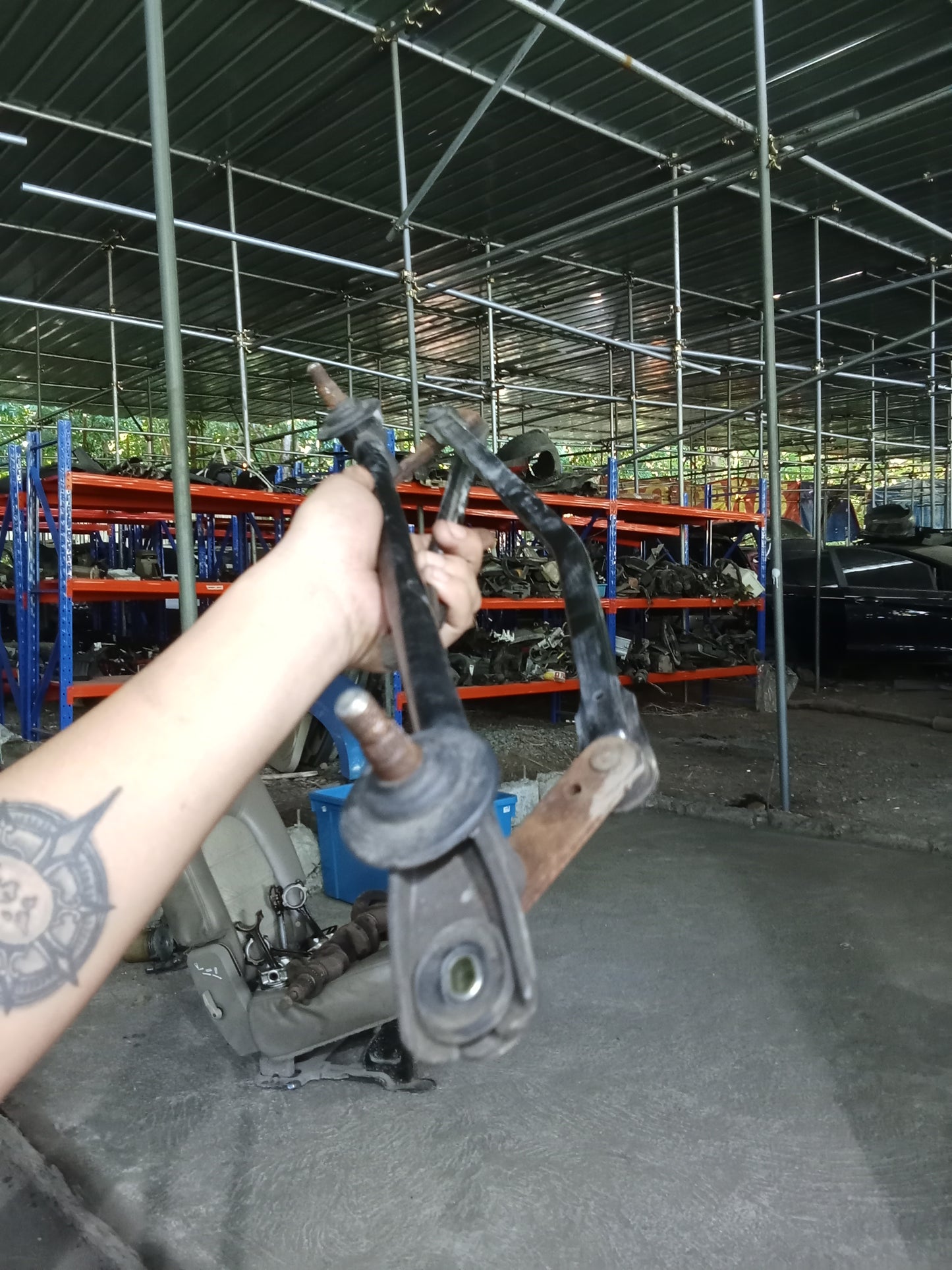 Hyundai Tucson 2004 Gas Wiper Linkage GENUINE ORIGINAL SURPLUS