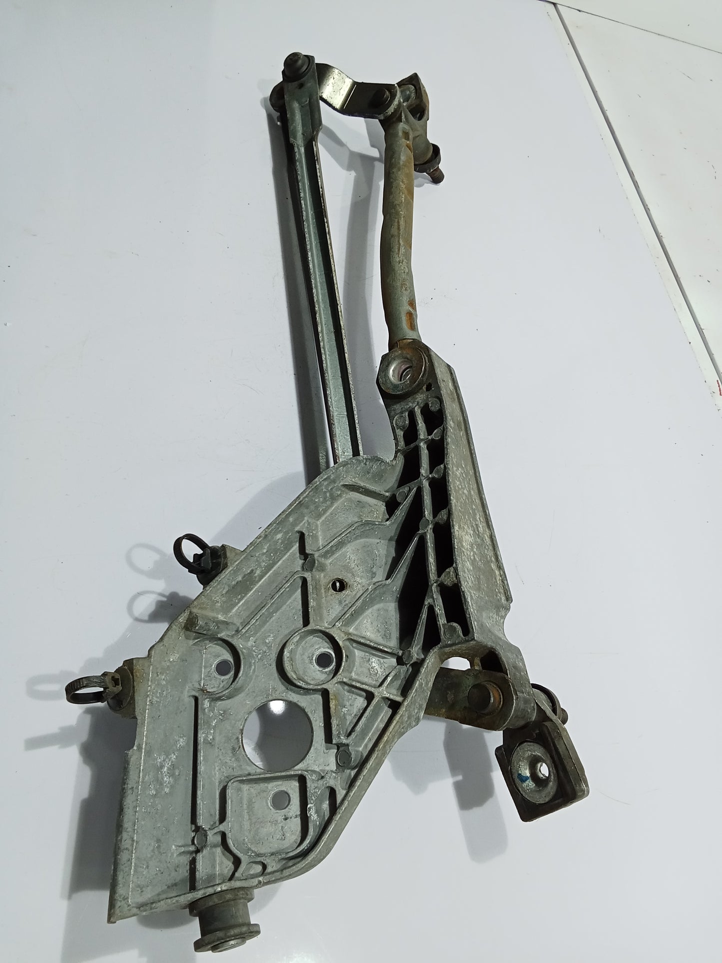 Ford Fiesta 1.5 2015 Wiper Linkage GENUINE ORIGINAL SURPLUS