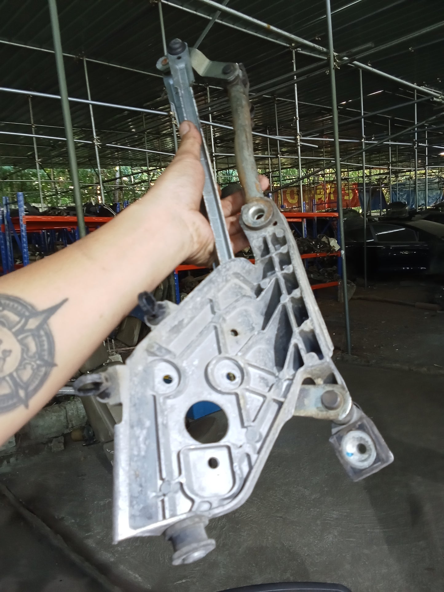 Ford Fiesta 1.5 2015 Wiper Linkage GENUINE ORIGINAL SURPLUS