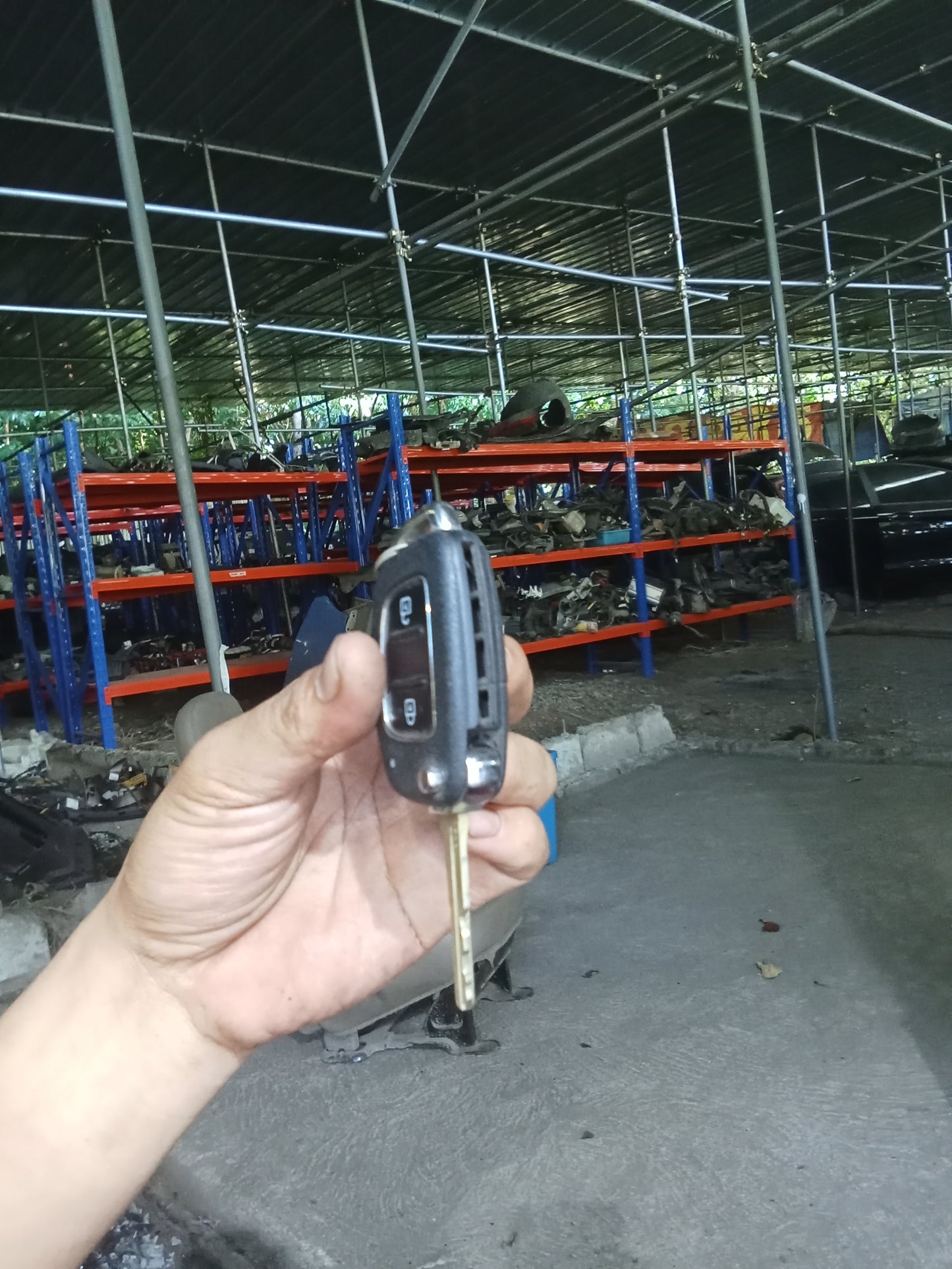 Hyundai Accent 2015 Key GENUINE ORIGINAL SURPLUS