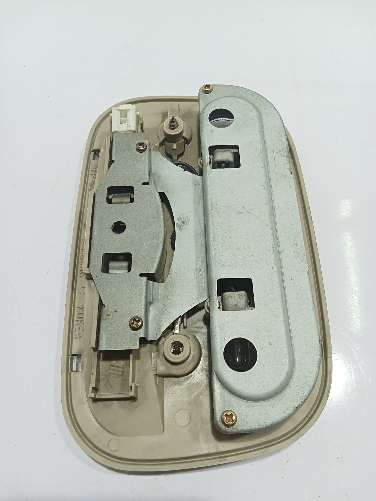Mazda 3 2003 - 2005 Dome Light GENUINE ORIGINAL SURPLUS