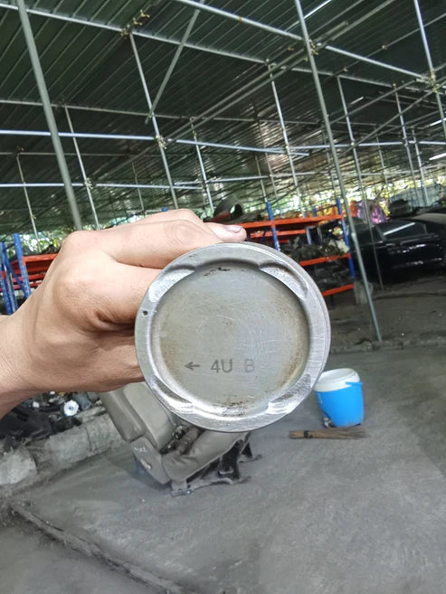 Piston With Connecting Rod 4u B