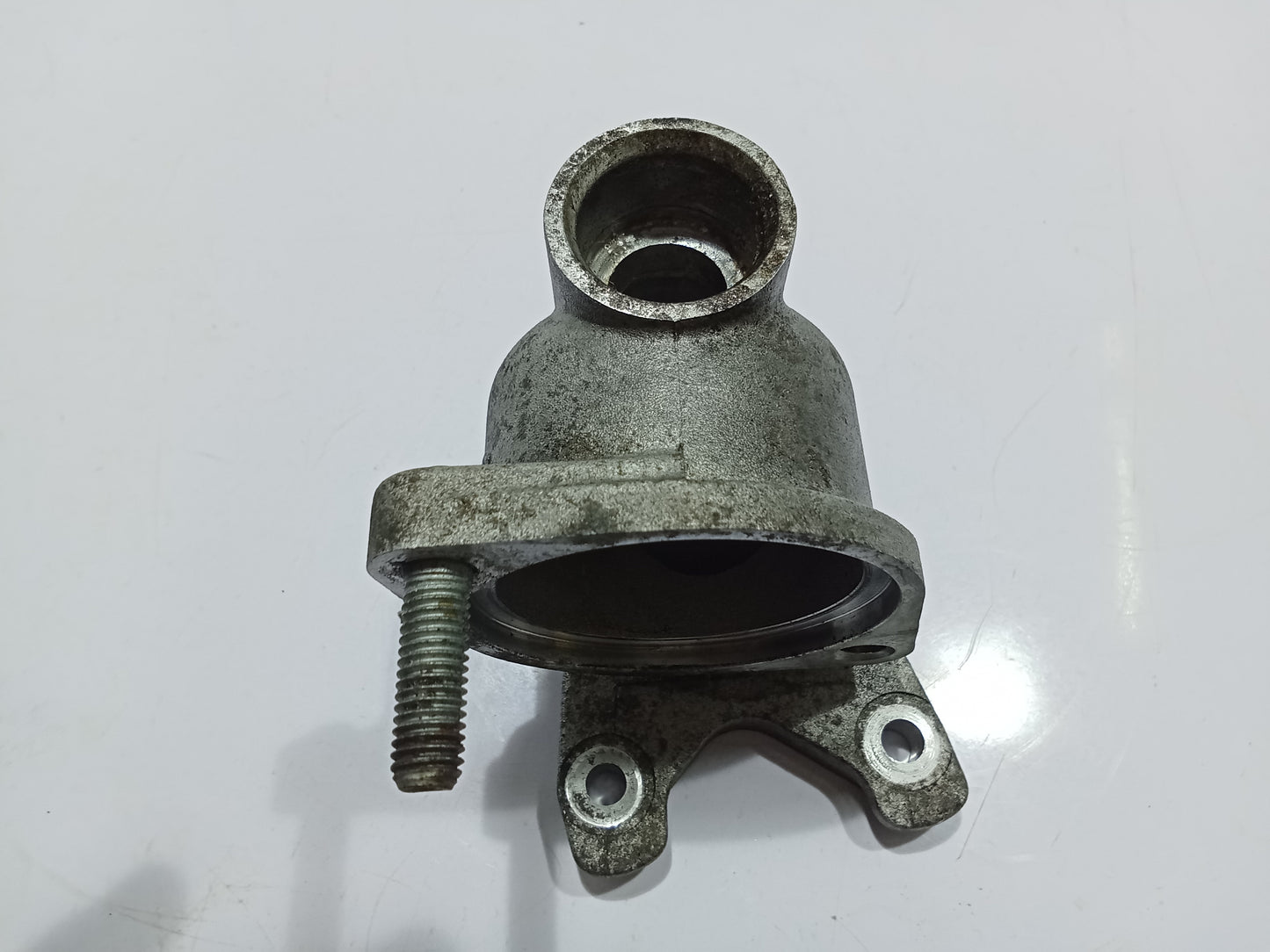 Hyundai Accent 2017 Gas Thermostat Housing GENUINE ORIGINAL SURPLUS