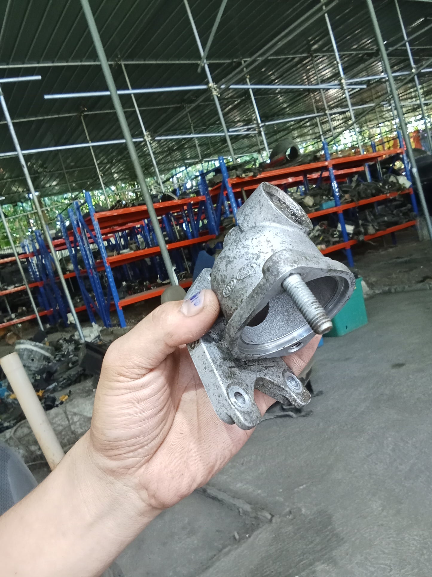 Hyundai Accent 2017 Gas Thermostat Housing GENUINE ORIGINAL SURPLUS