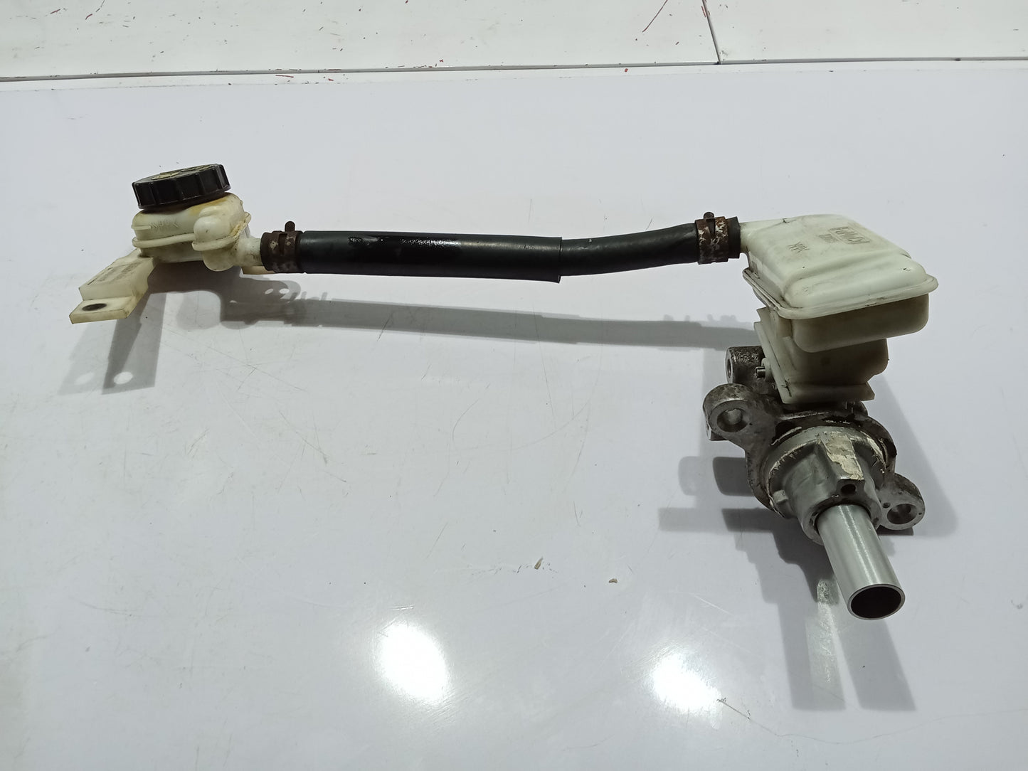 Ford Fiesta 1.4 Brake Master GENUINE ORIGINAL SURPLUS