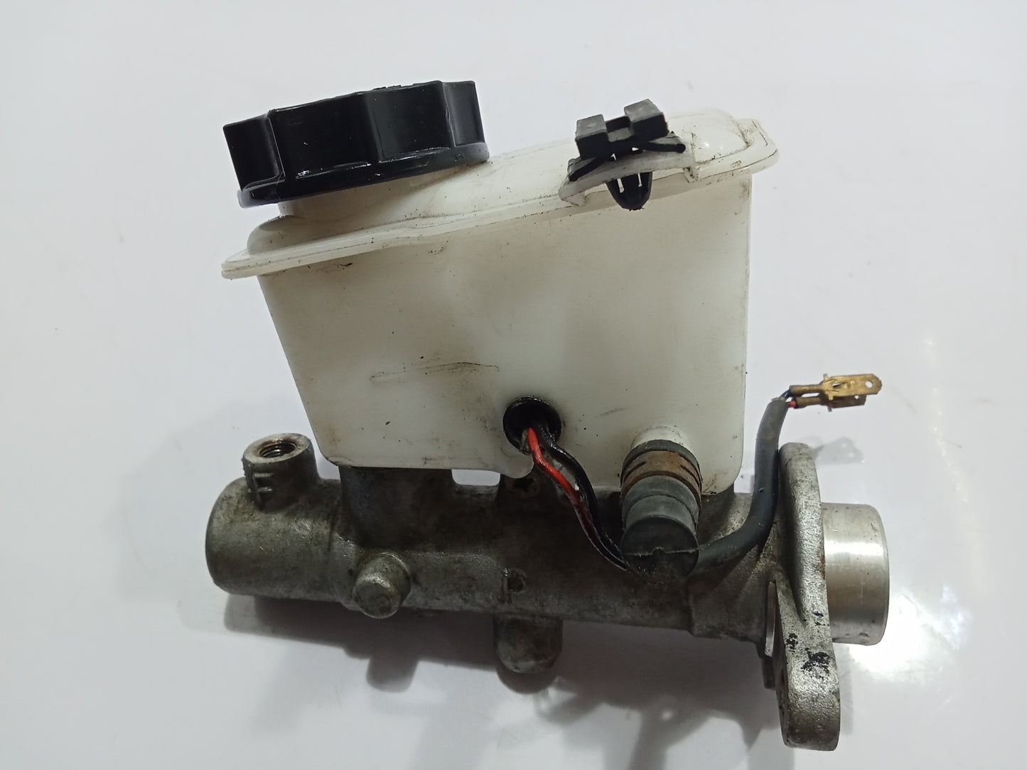 Ford Lynx 2002 Brake Master GENUINE ORIGINAL SURPLUS