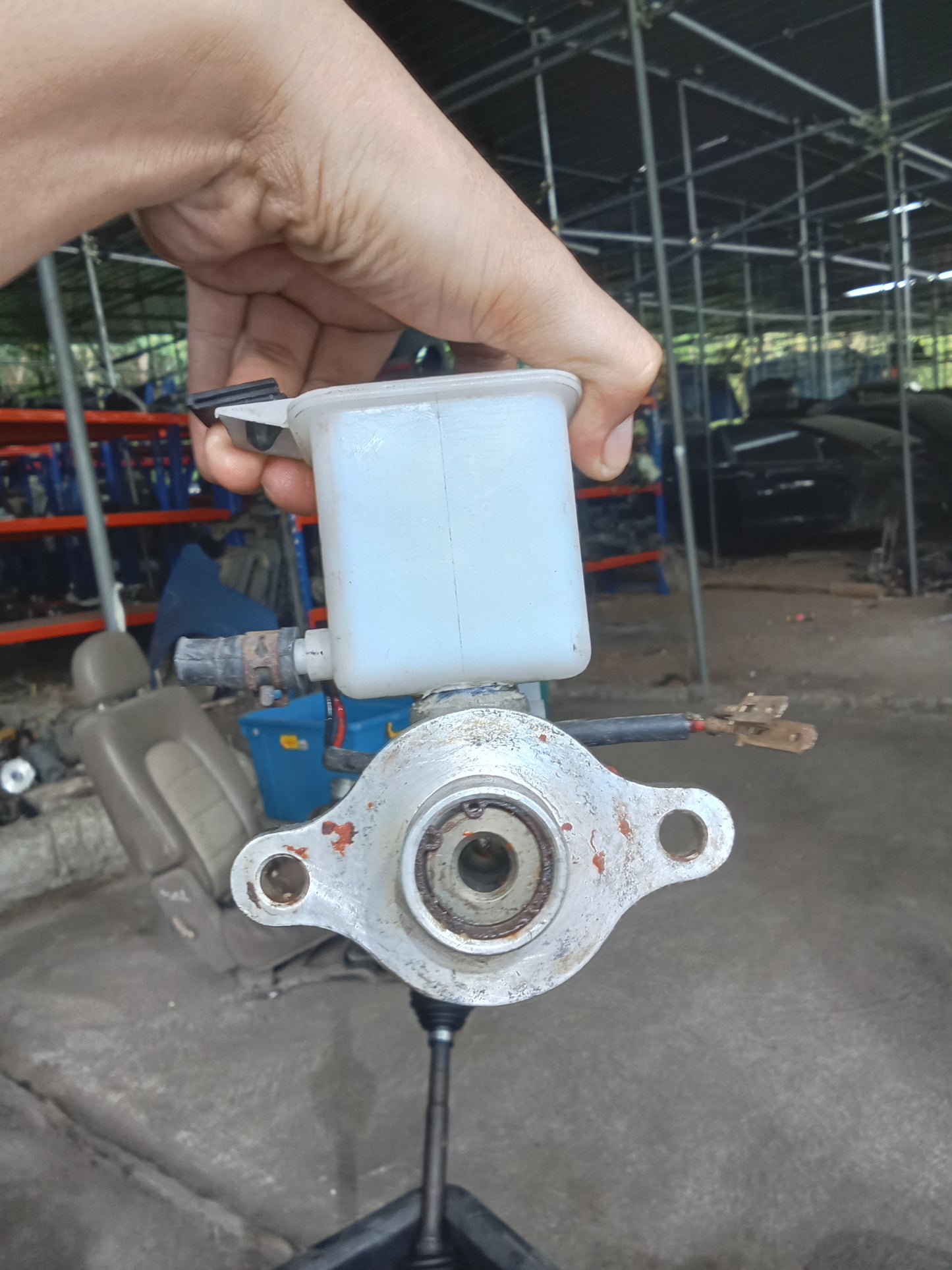Ford Lynx 2002 Brake Master GENUINE ORIGINAL SURPLUS