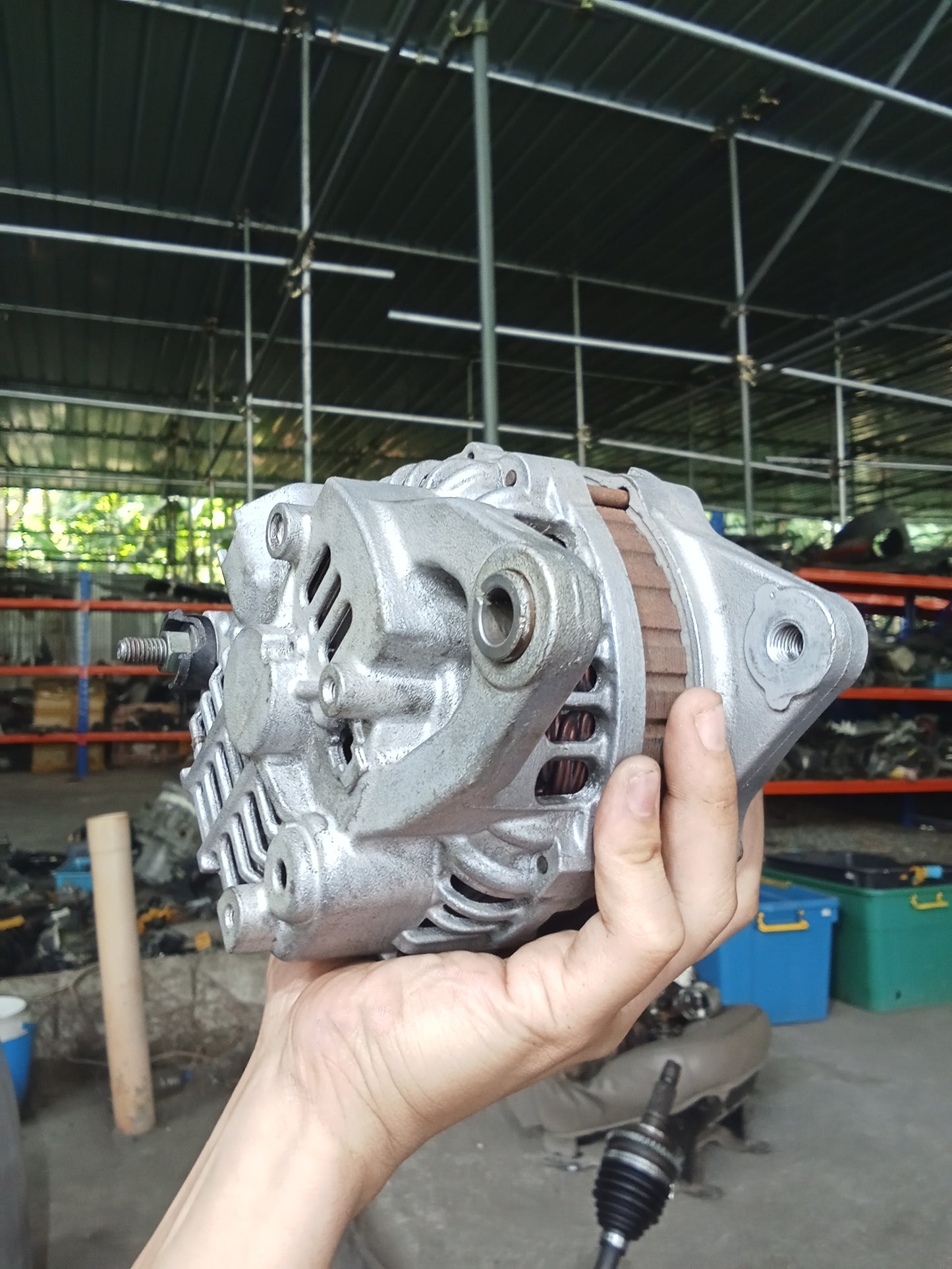 Ford Lynx 2002 Alternator GENUINE ORIGINAL SURPLUS