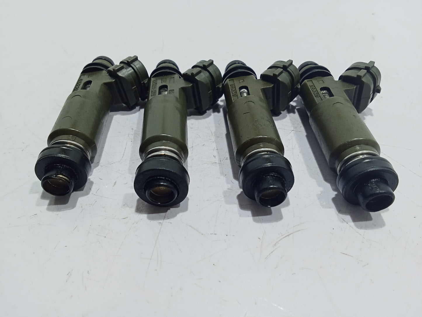 Ford Lynx 2002 Injector GENUINE ORIGINAL SURPLUS