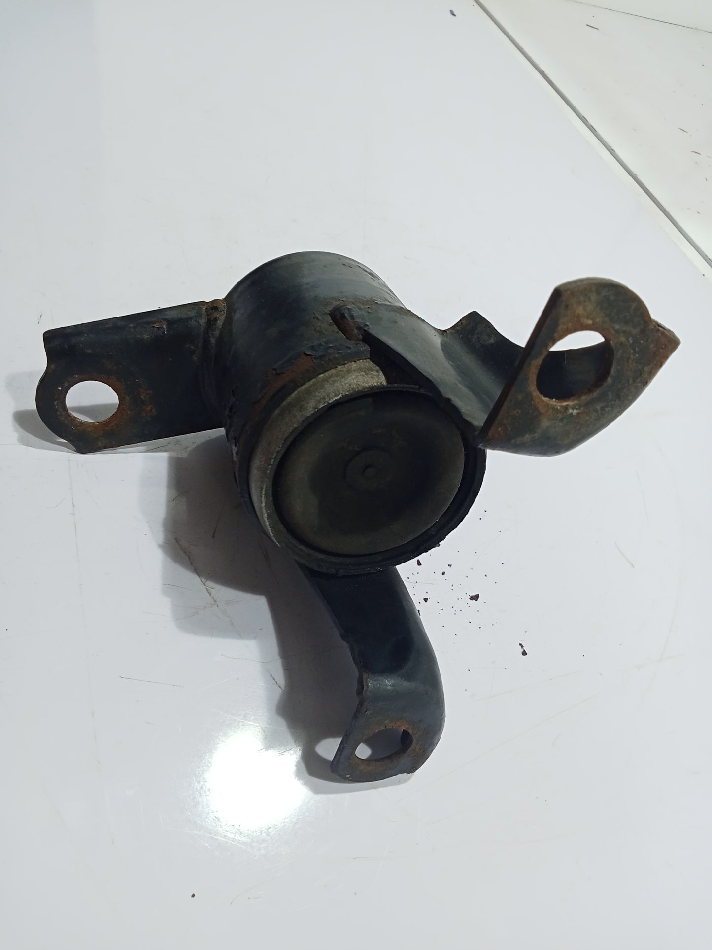 Ford Fiesta 1.4 Transmission Support GENUINE ORIGINAL SURPLUS